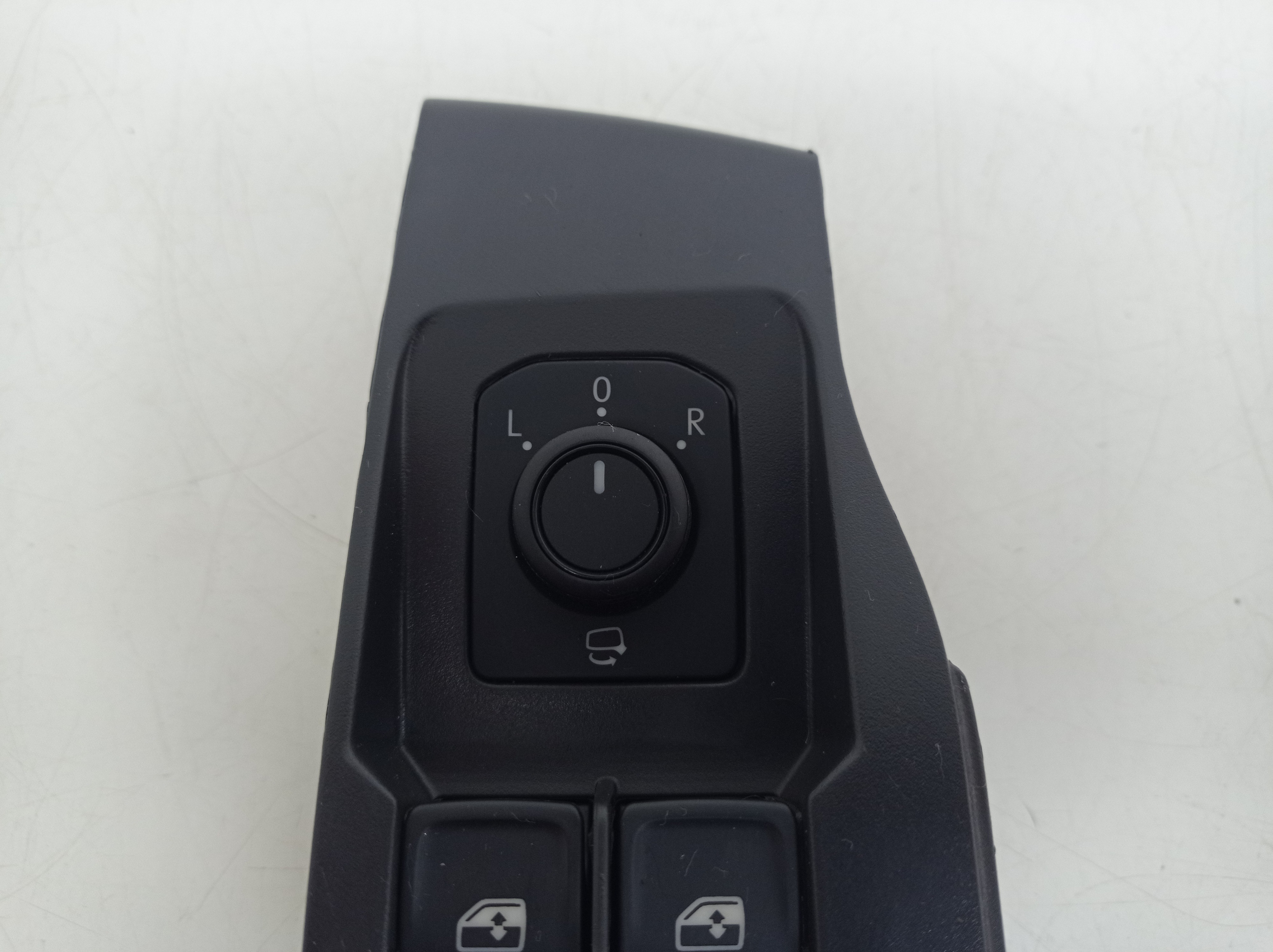 Botao Vidro Dianteiro Esquerdo Volkswagen Nivus 2021 5