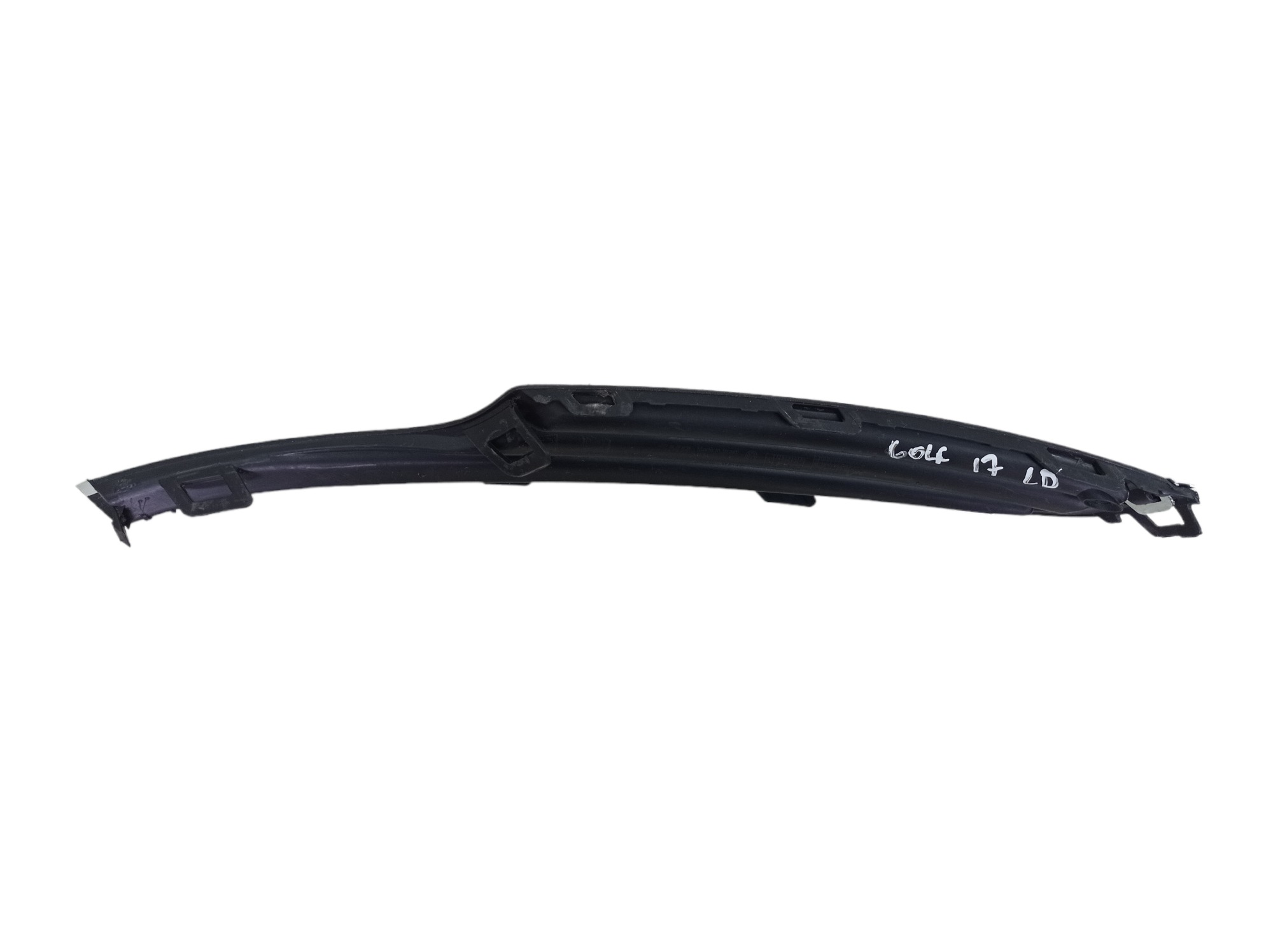 Moldura Direita Parachoque Dianteiro Volkswagen Golf 2017 – Preto – Direito 4