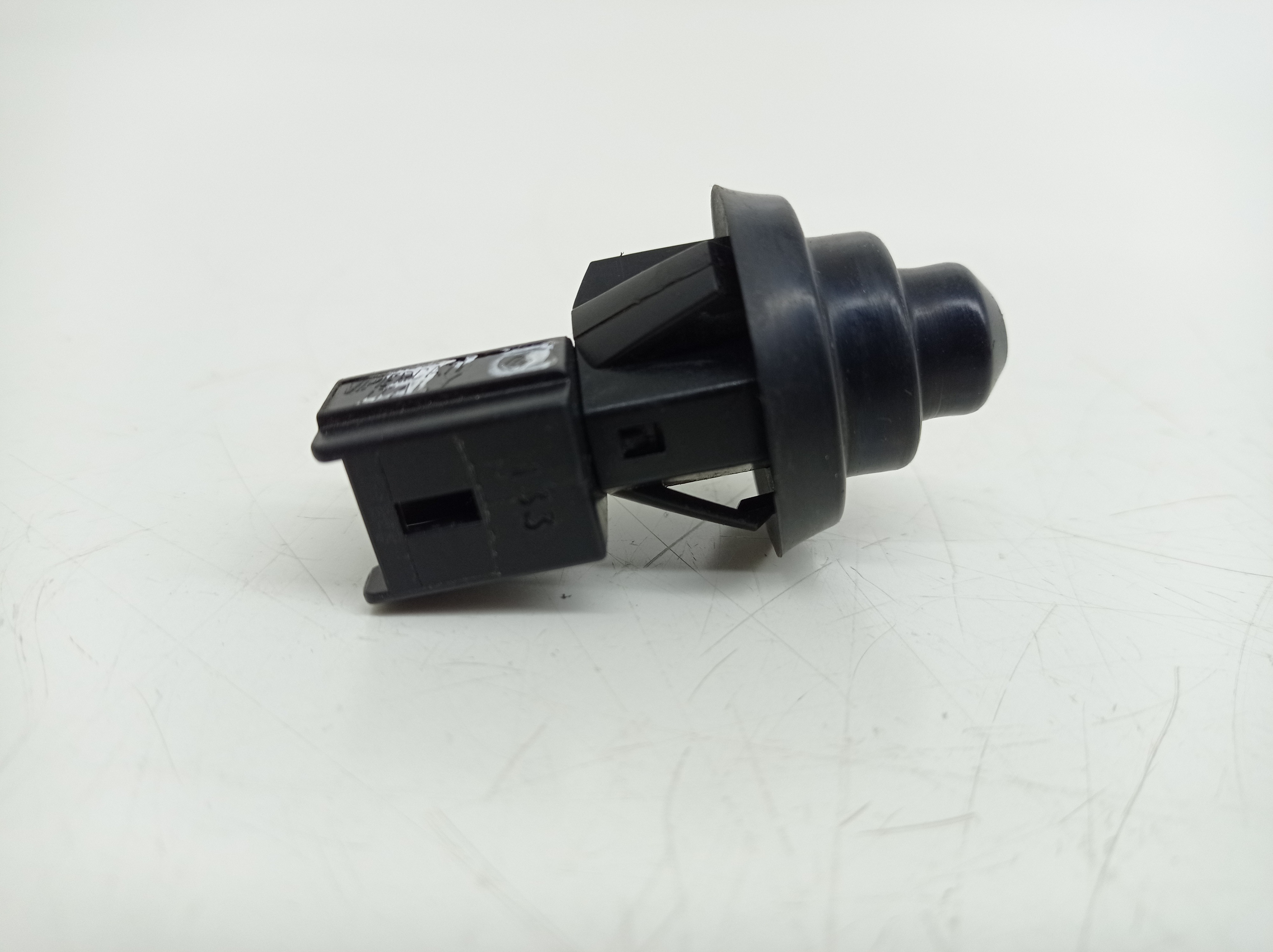Interruptor Porta Dianteira Esquerda Renault Duster 2014 3