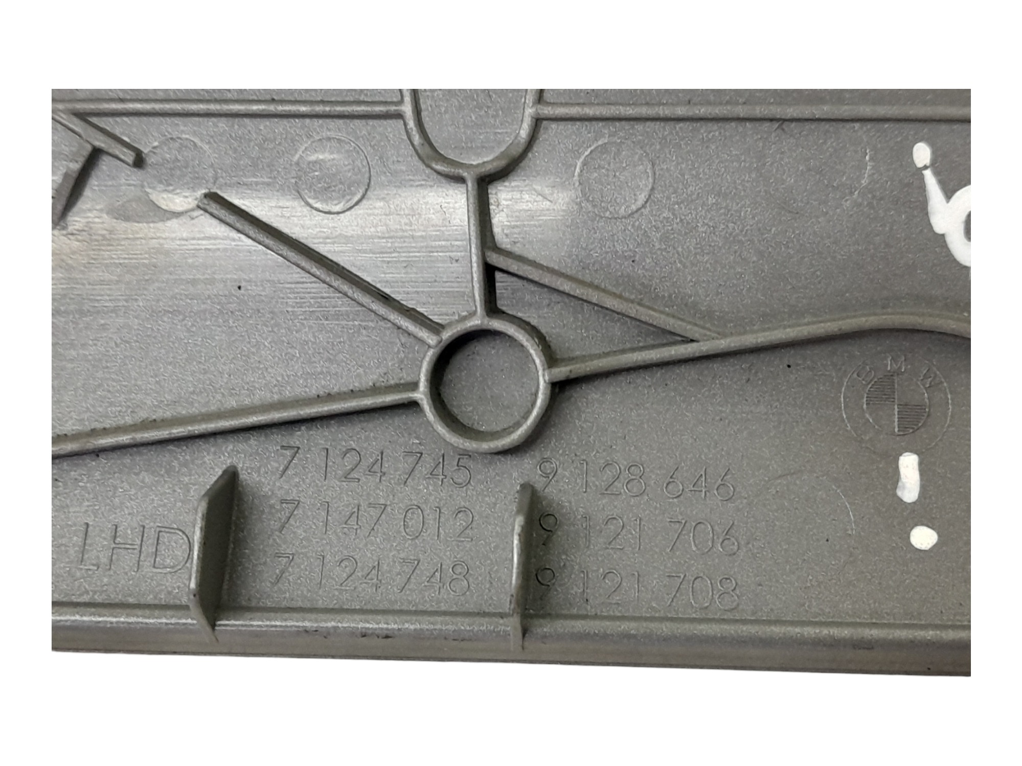 Aplique Central Painel Bmw 120i 2010 6