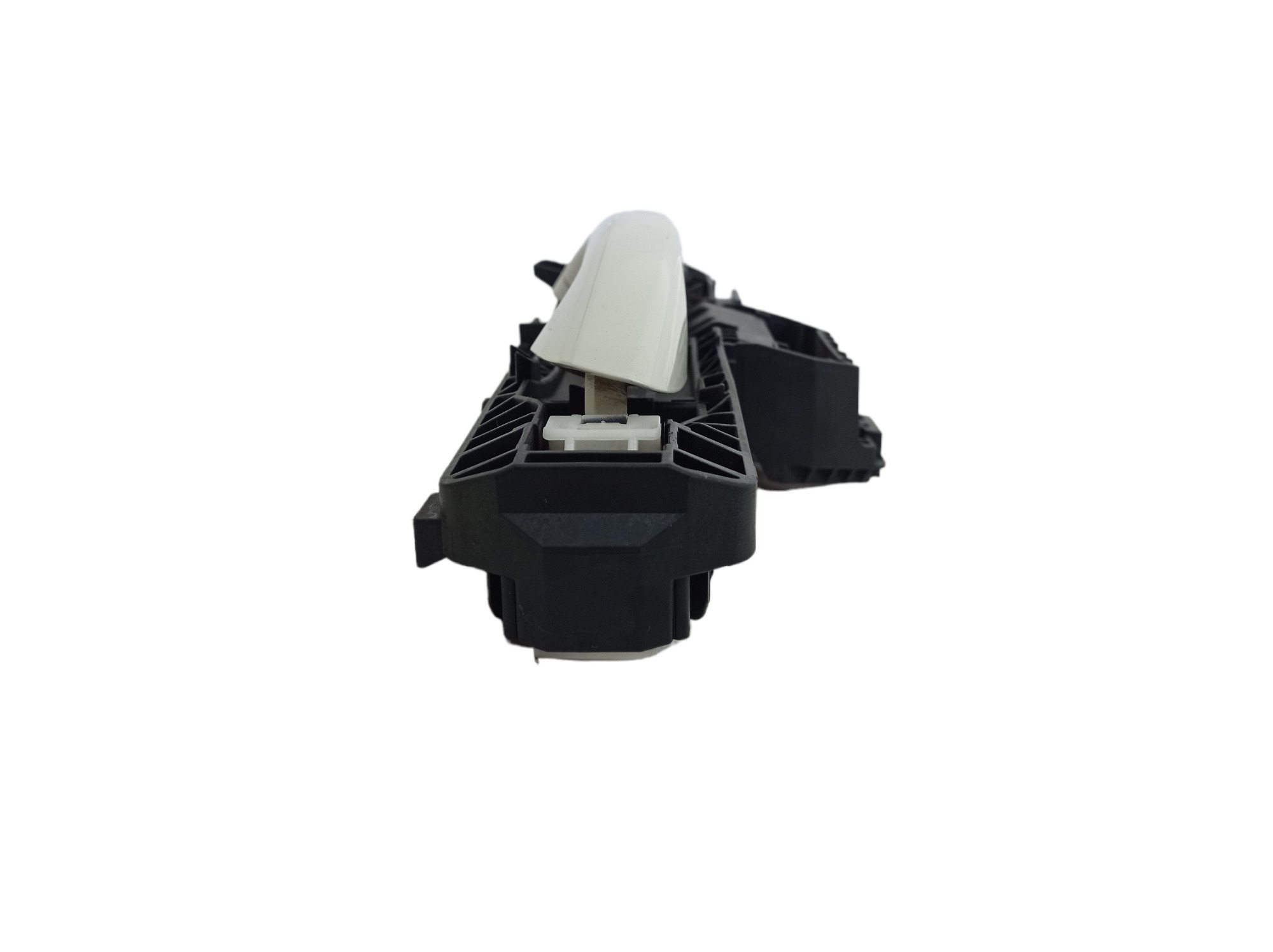 Maçaneta Externa Porta Traseira Esquerda Mercedes A200 2014 – Branco – Traseira 4