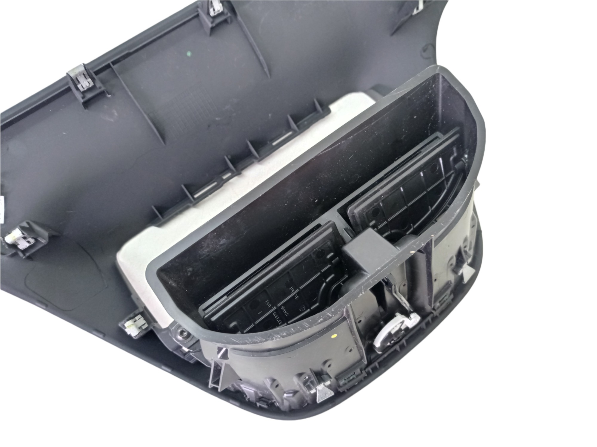 Moldura Central Com Difusor Peugeot 2008 2016 6