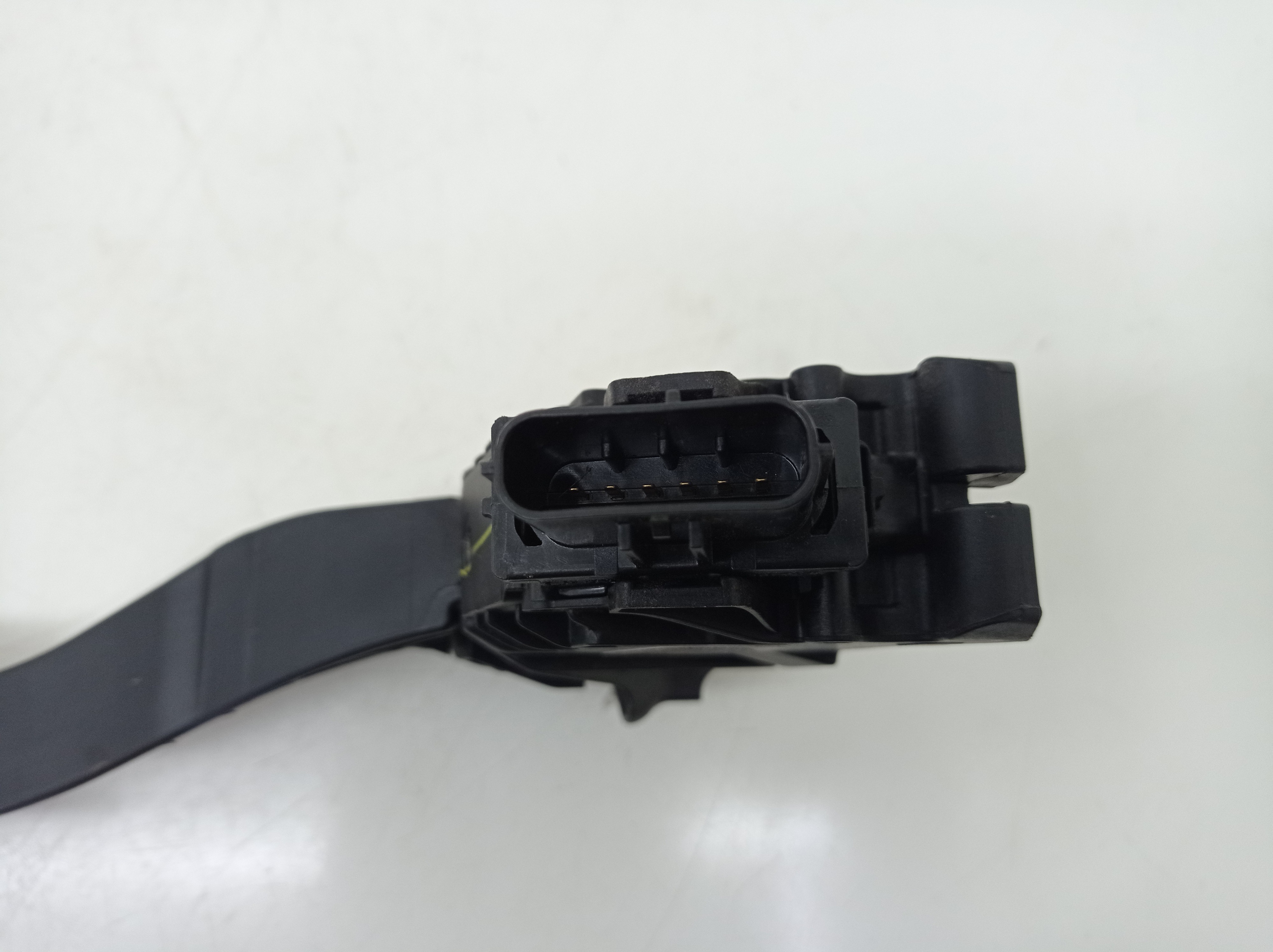 Pedal Acelerador Volkswagen Nivus 1.0 3cc Tsi 2021 Aut 6