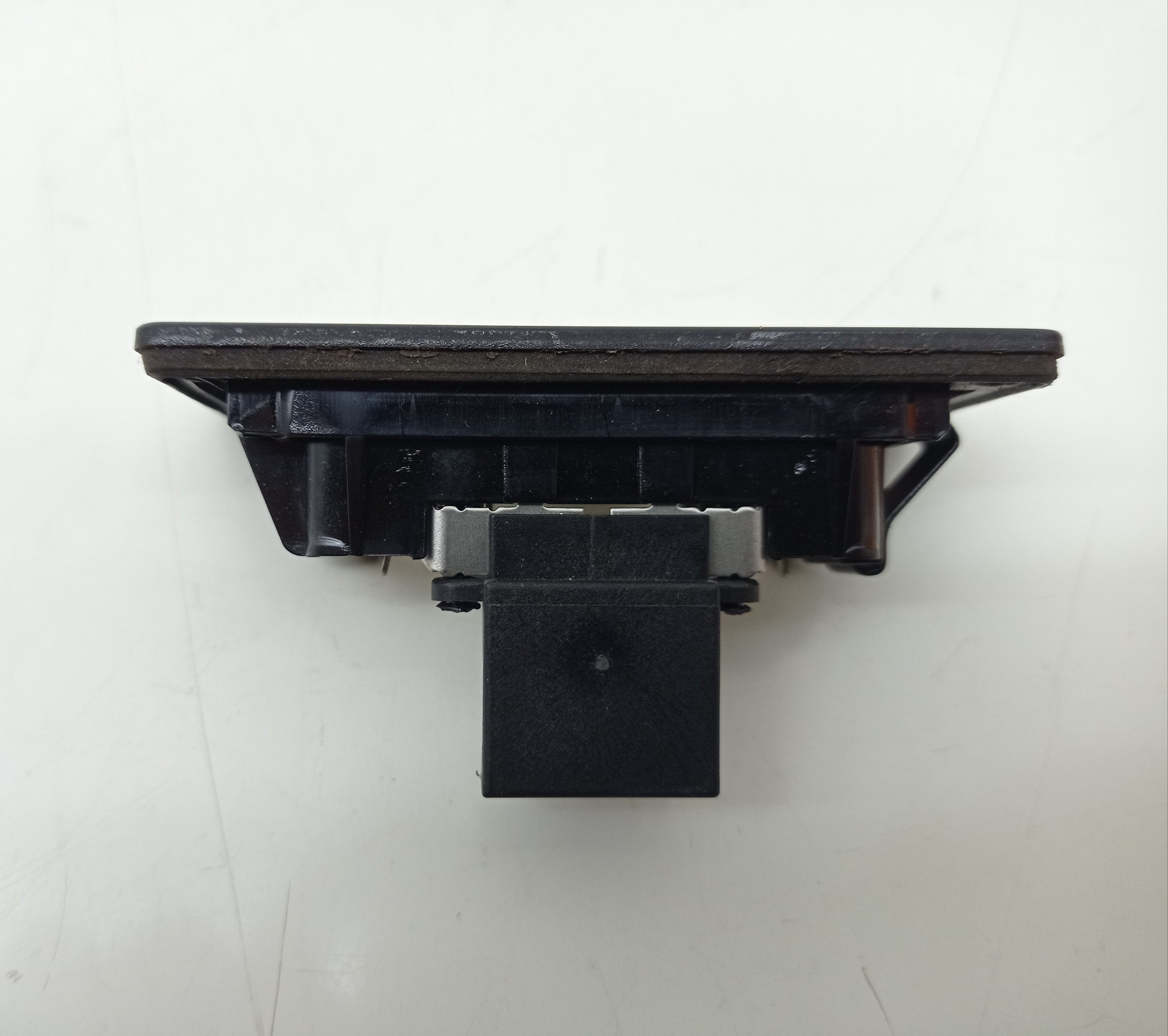 Luz Placa Traseira Volkswagen Passat Variant 2009 Preto 4