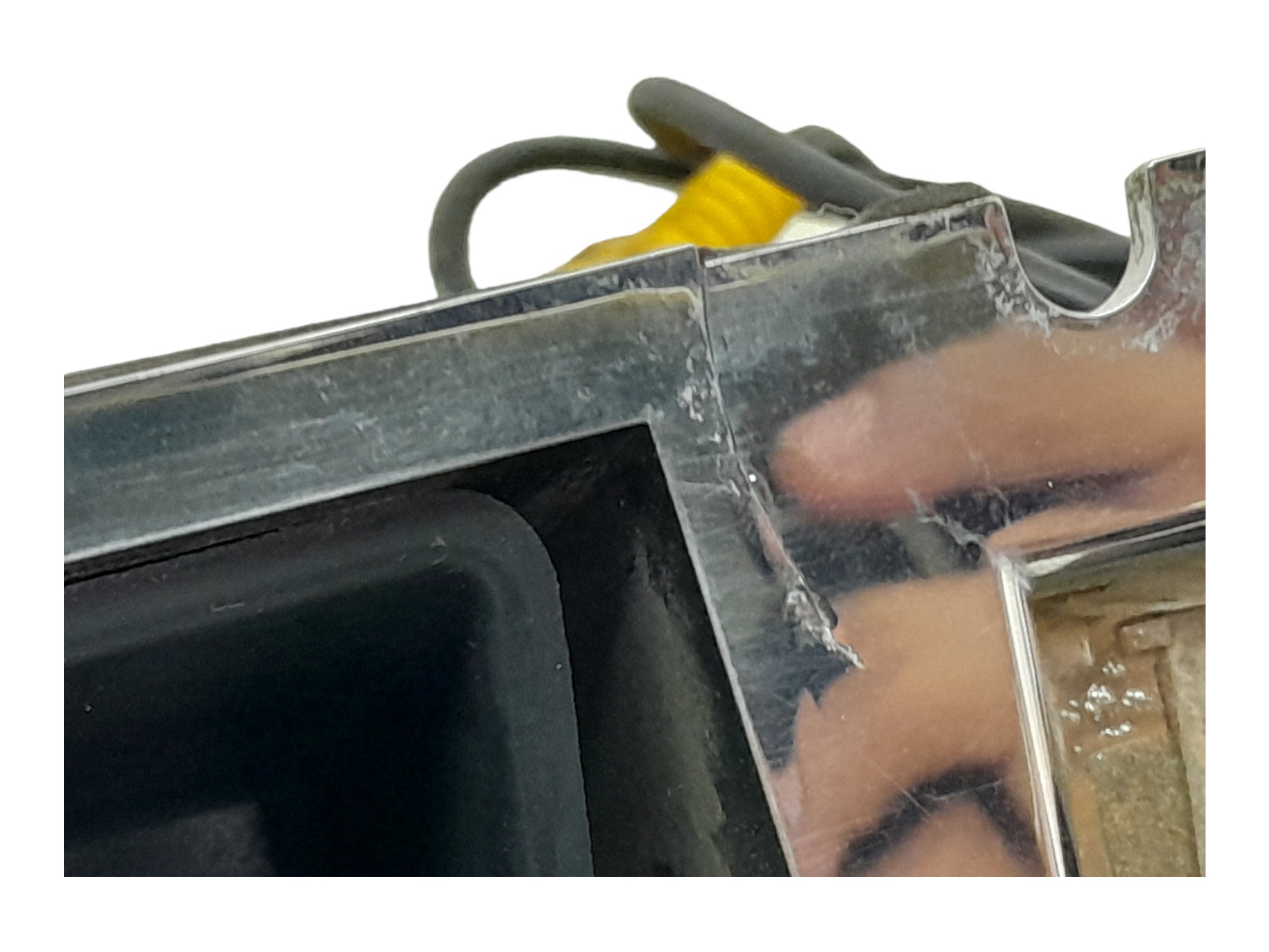 Aplique Tampa Traseira Com Camera Re Jeep Cherokee 2012 9