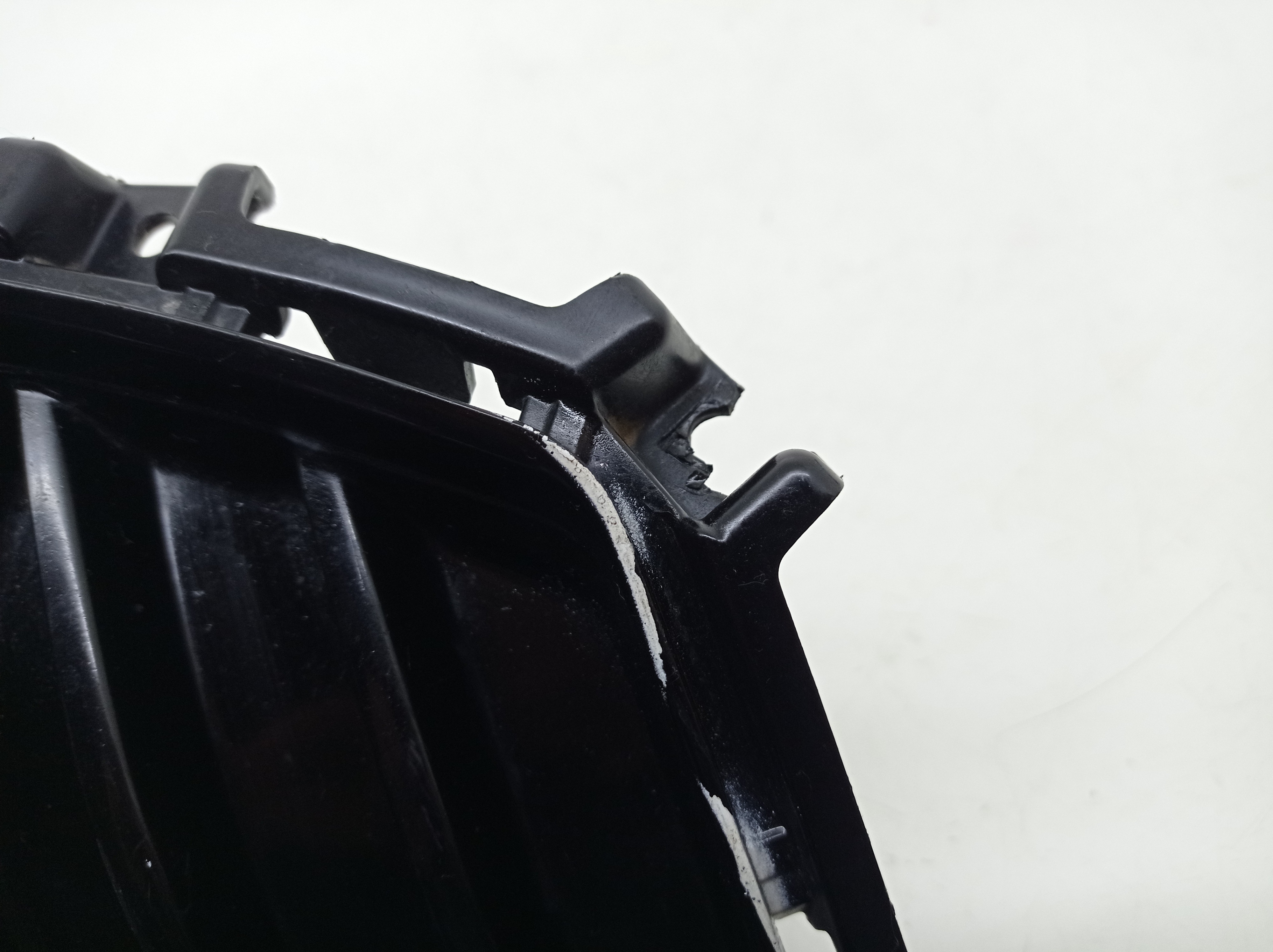Moldura Farol De Milha Esquerdo Ford Fusion 2014  Preto Esquerdo 6