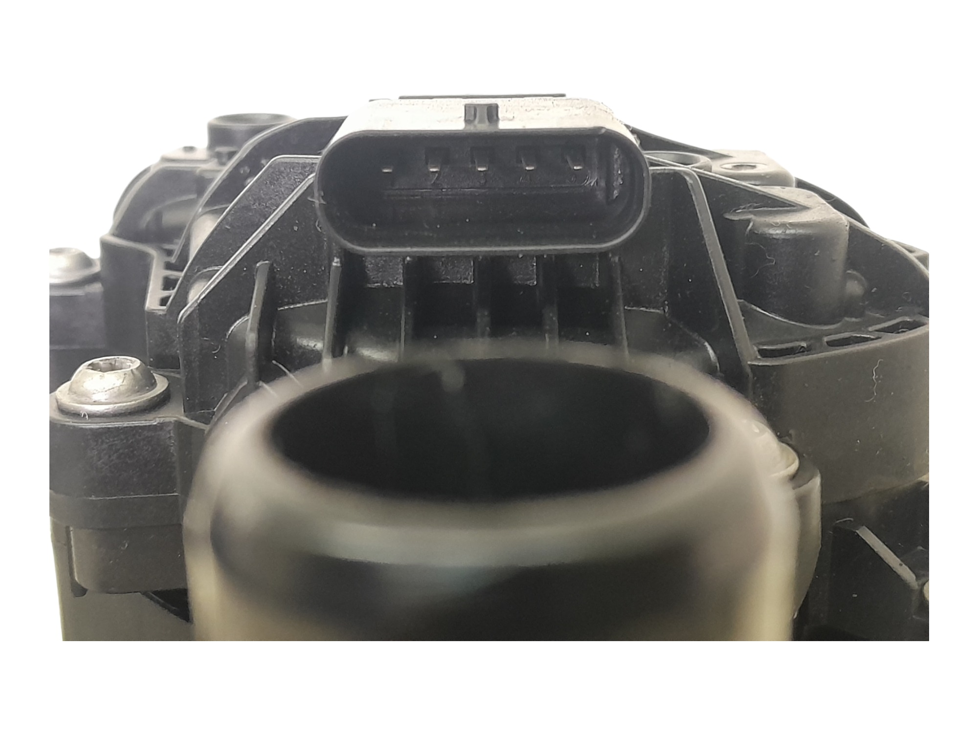 Carcaça Valvula Termostatica Eletrica Bmw X4 3.0 6cc 2023 8