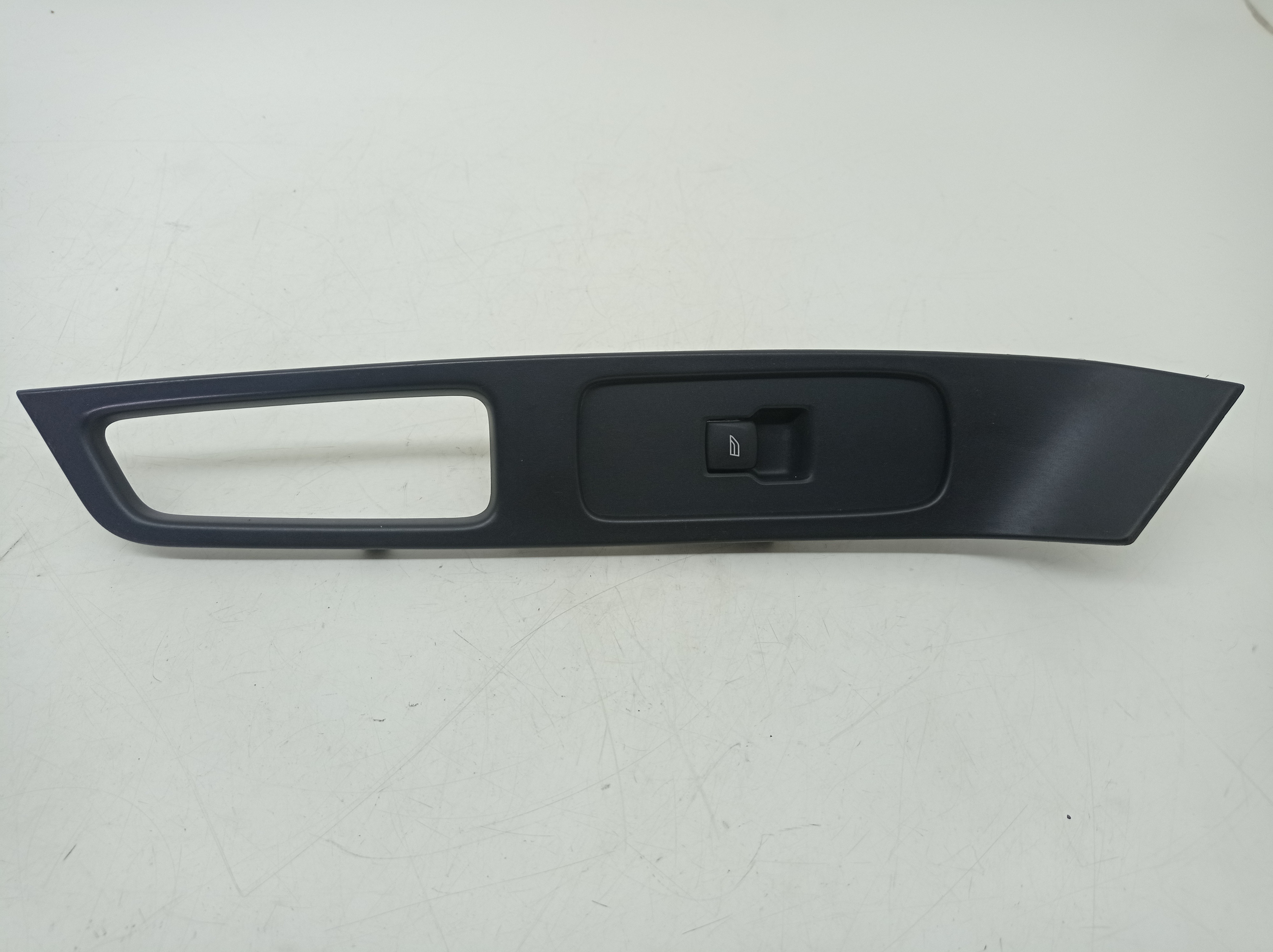 Botao Vidro Traseiro Direito Volvo Xc60 2011