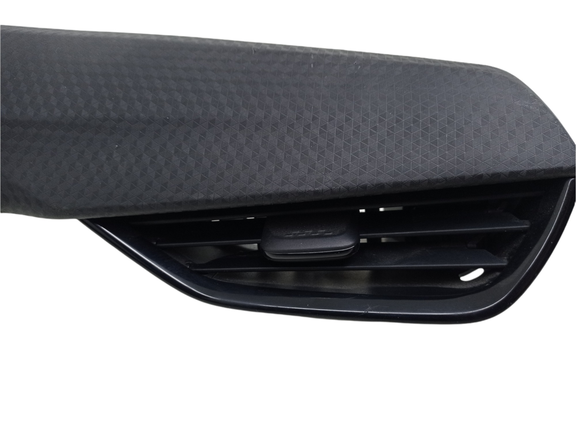 Moldura Painel Com Difusor Direito Chevrolet Onix Plus 2020 5