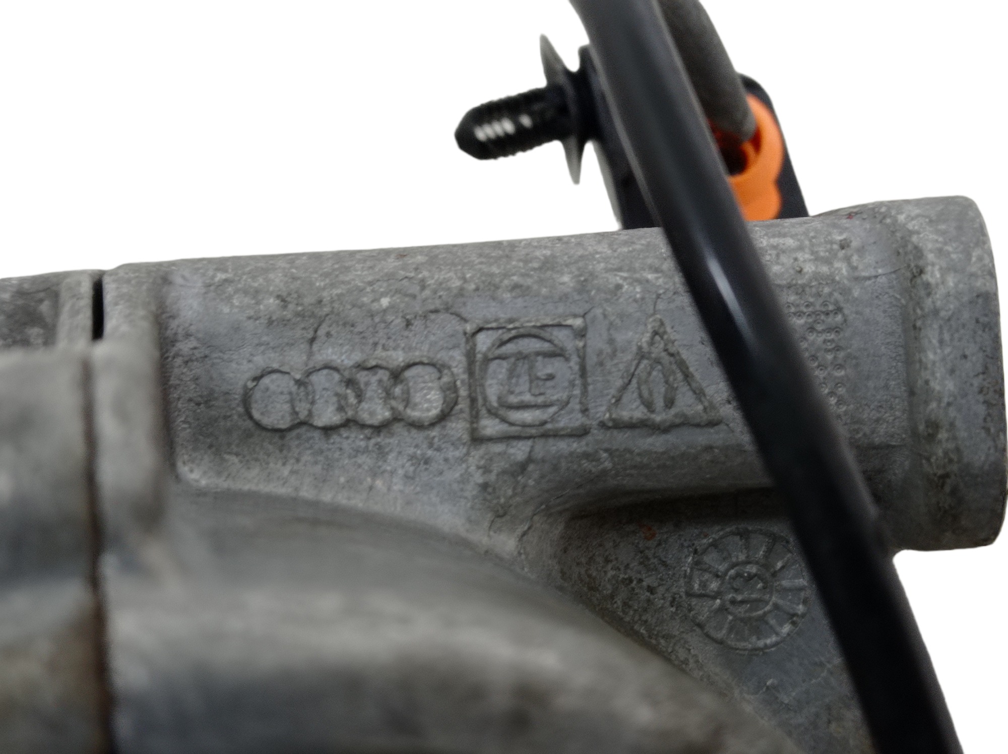 Coxim Esquerdo Motor Audi A4 Tfsi 2.0 Turbo Gasolina 2013 6