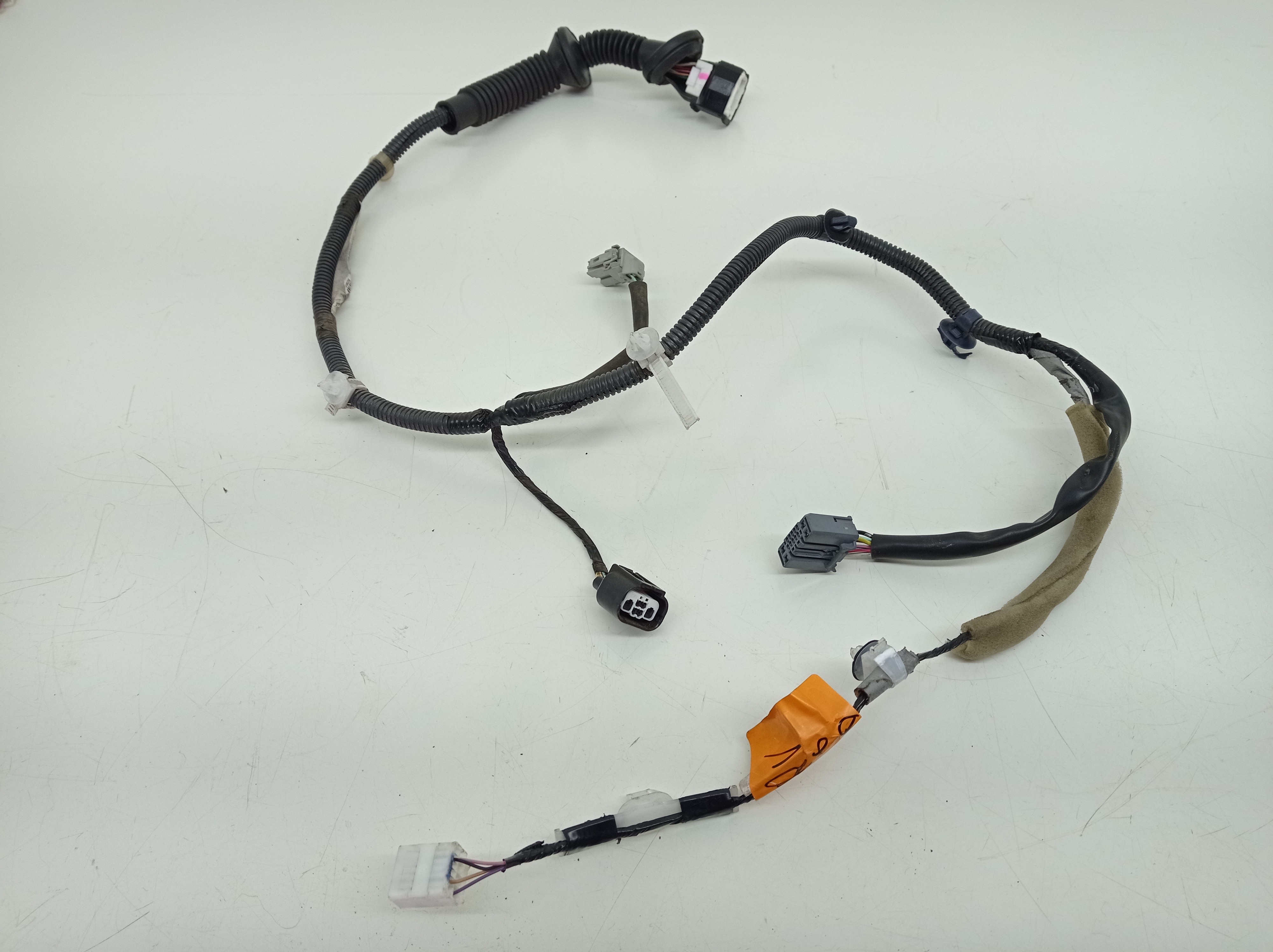 Chicote De Porta Traseira Direita Honda Hrv 2016