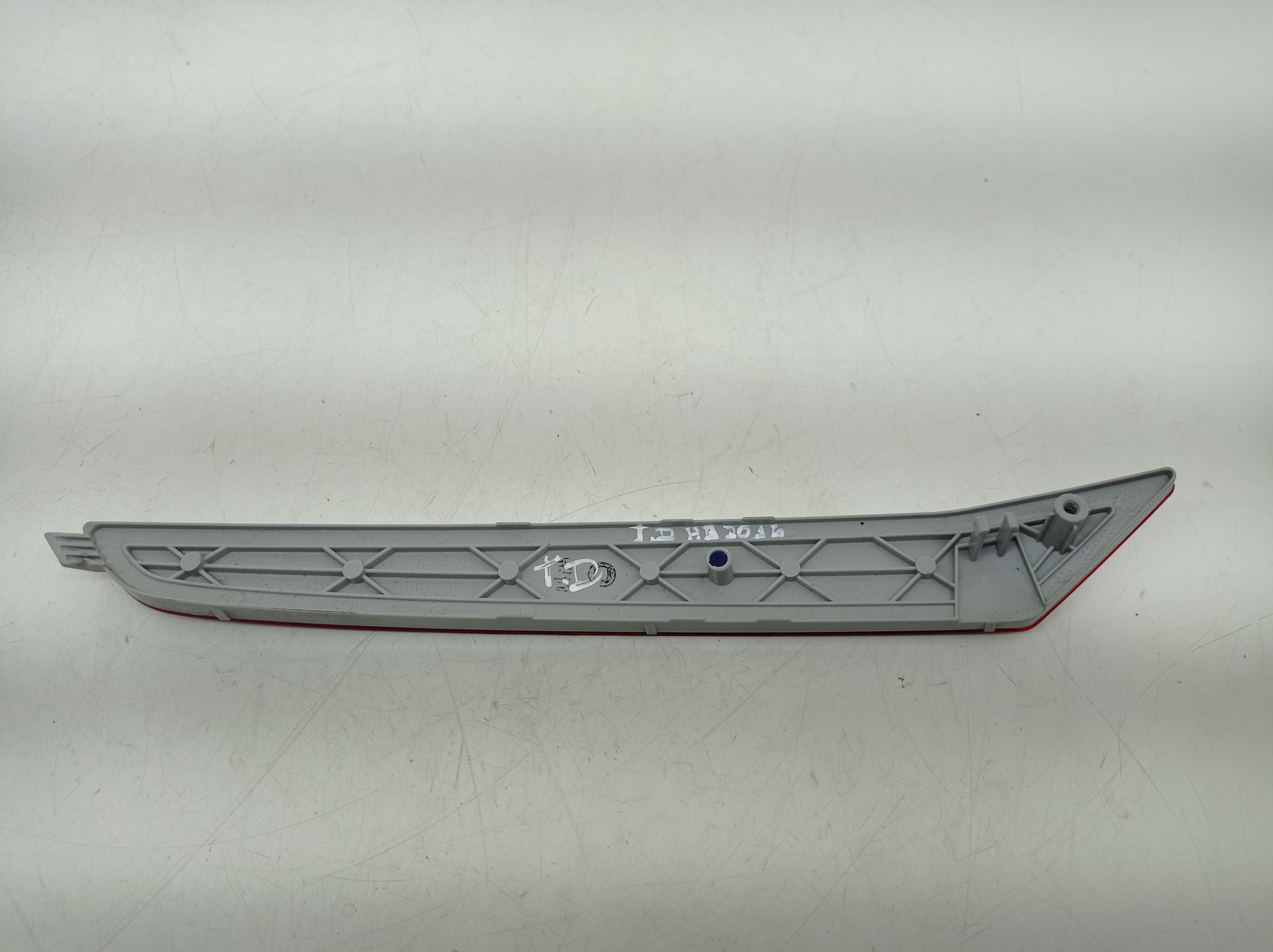 Olho De Gato Refletor Direito Hyundai Hb20 2016 Hatch 2