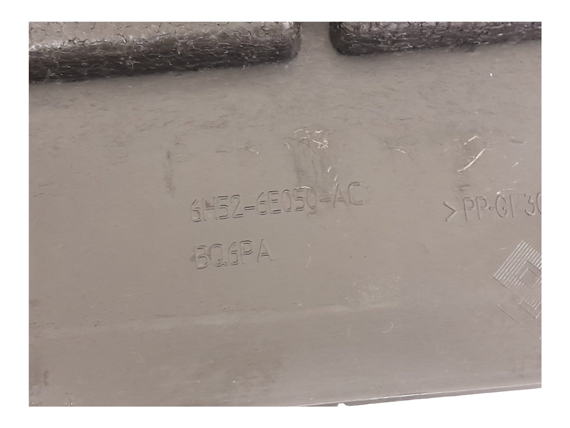 Moldura Inf Parachoque Diant Land Rover Freelander 2 2010 Preto 6