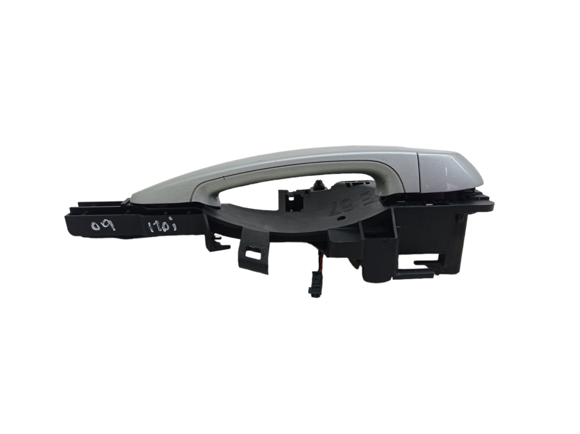 Maçaneta Externa Porta Dianteira Direita Bmw 120i 2010 Prata 3