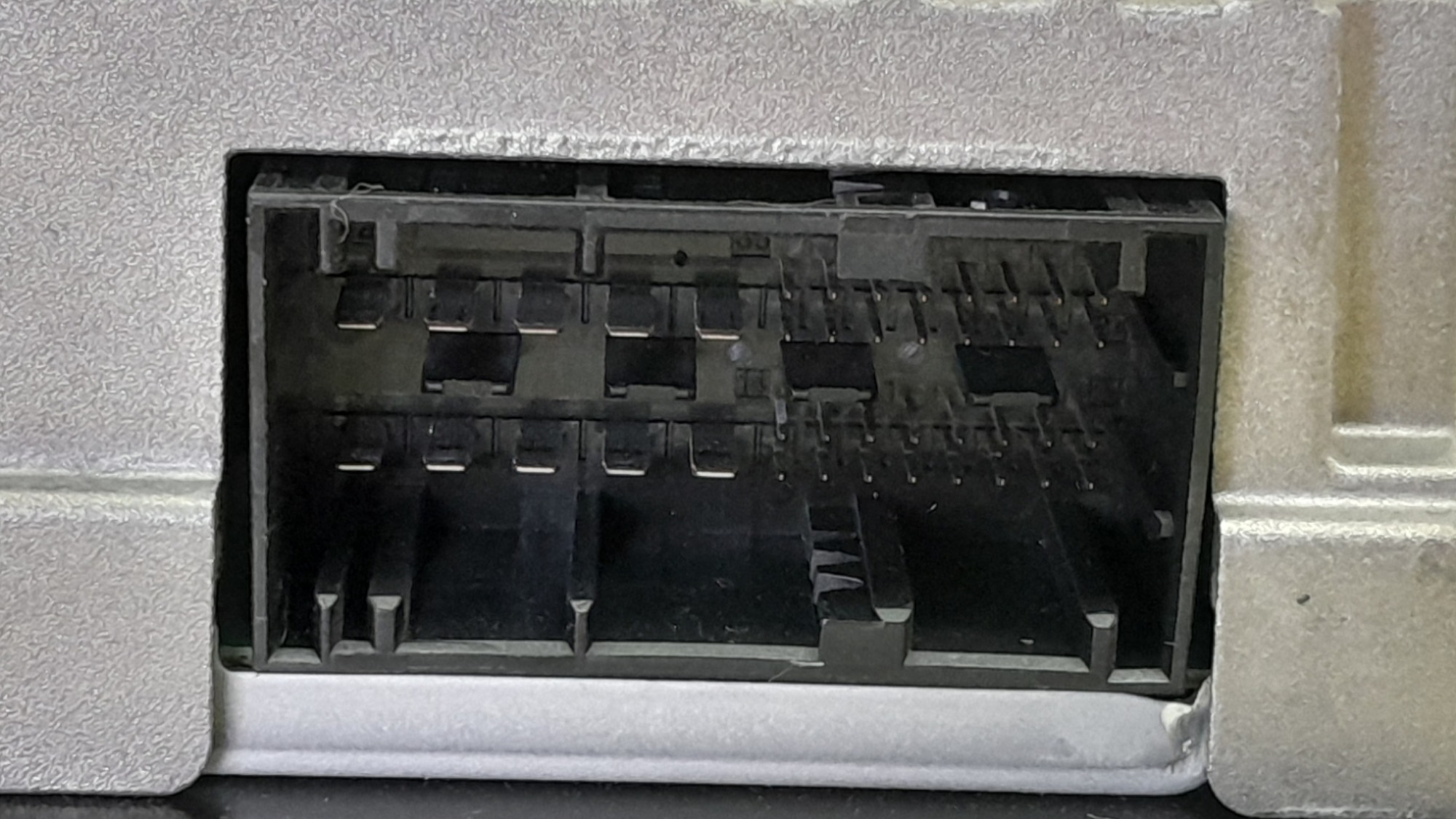 Modulo Amplificador Som Bmw X1 2.0 16v Gasolina Aut 2013 7