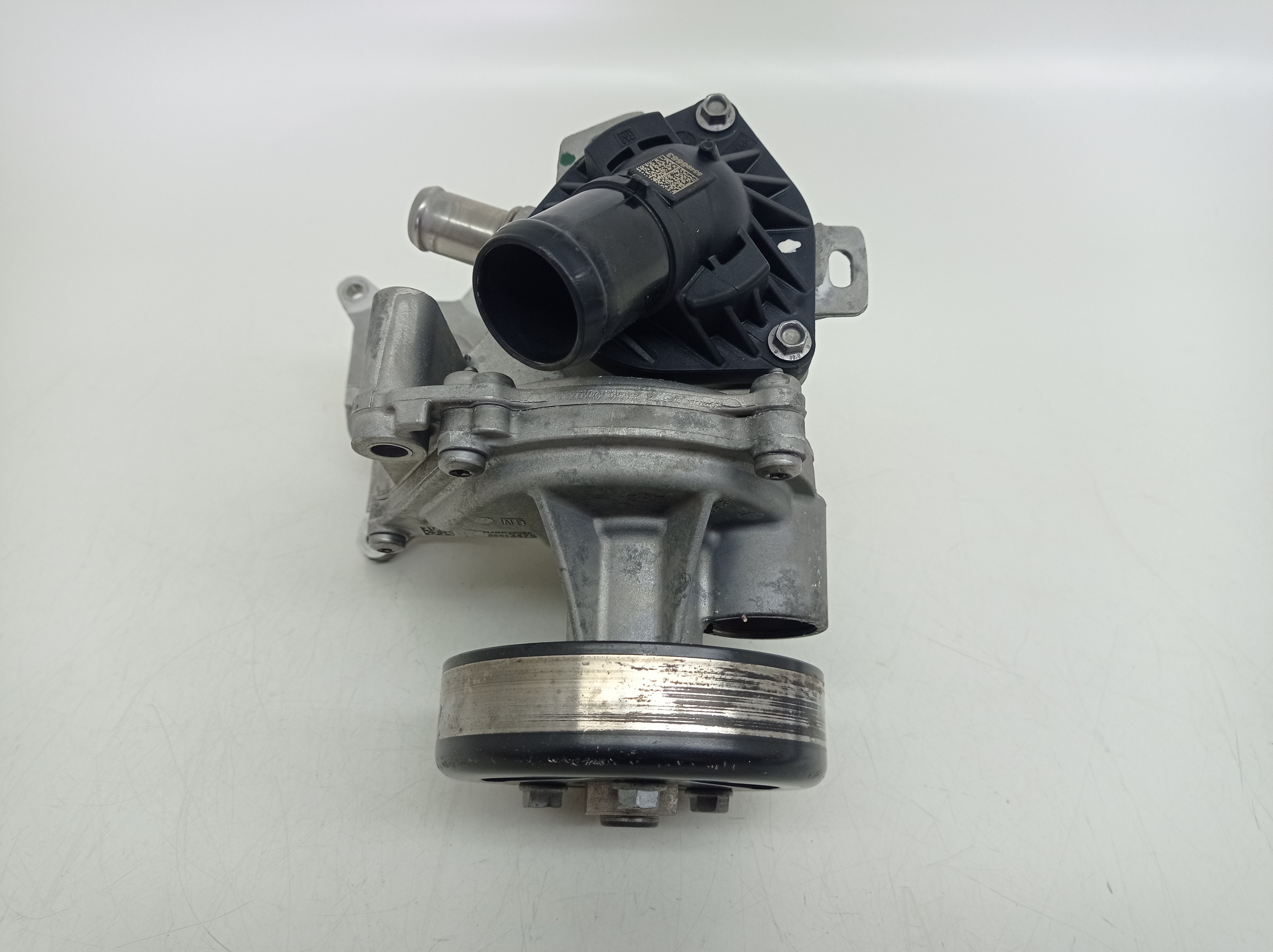 Carcaca Resfriador Bomba De Agua Chevrolet Onix Plus 2020 2