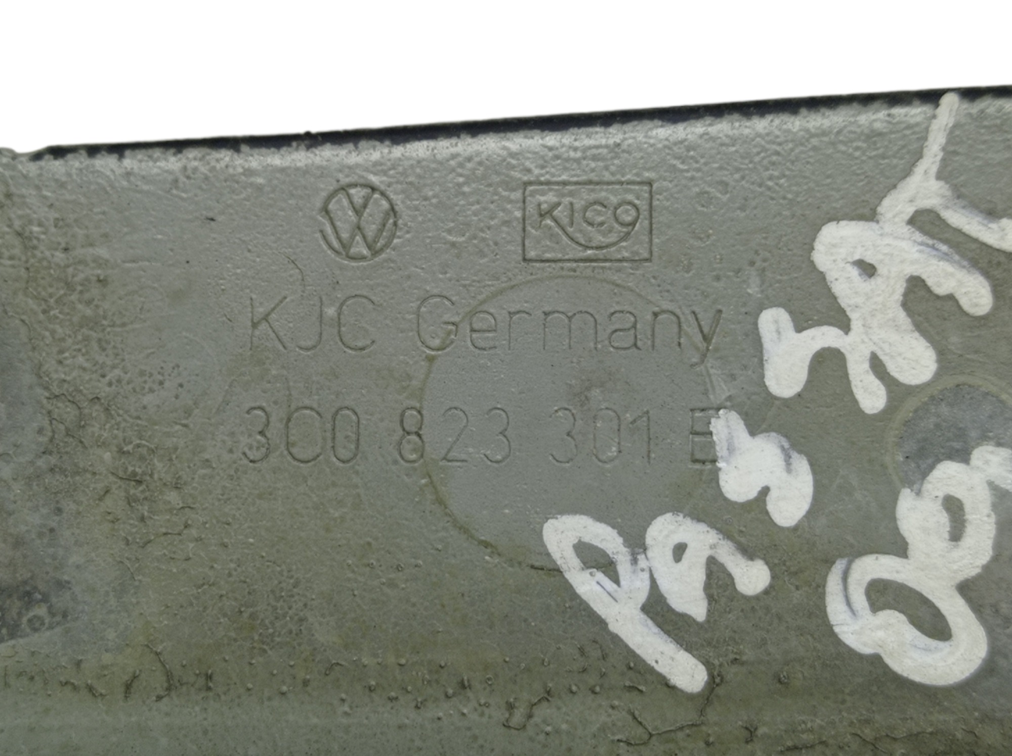 Braço Esquerdo Capo Volkswagen Passat Tsi 2009 6