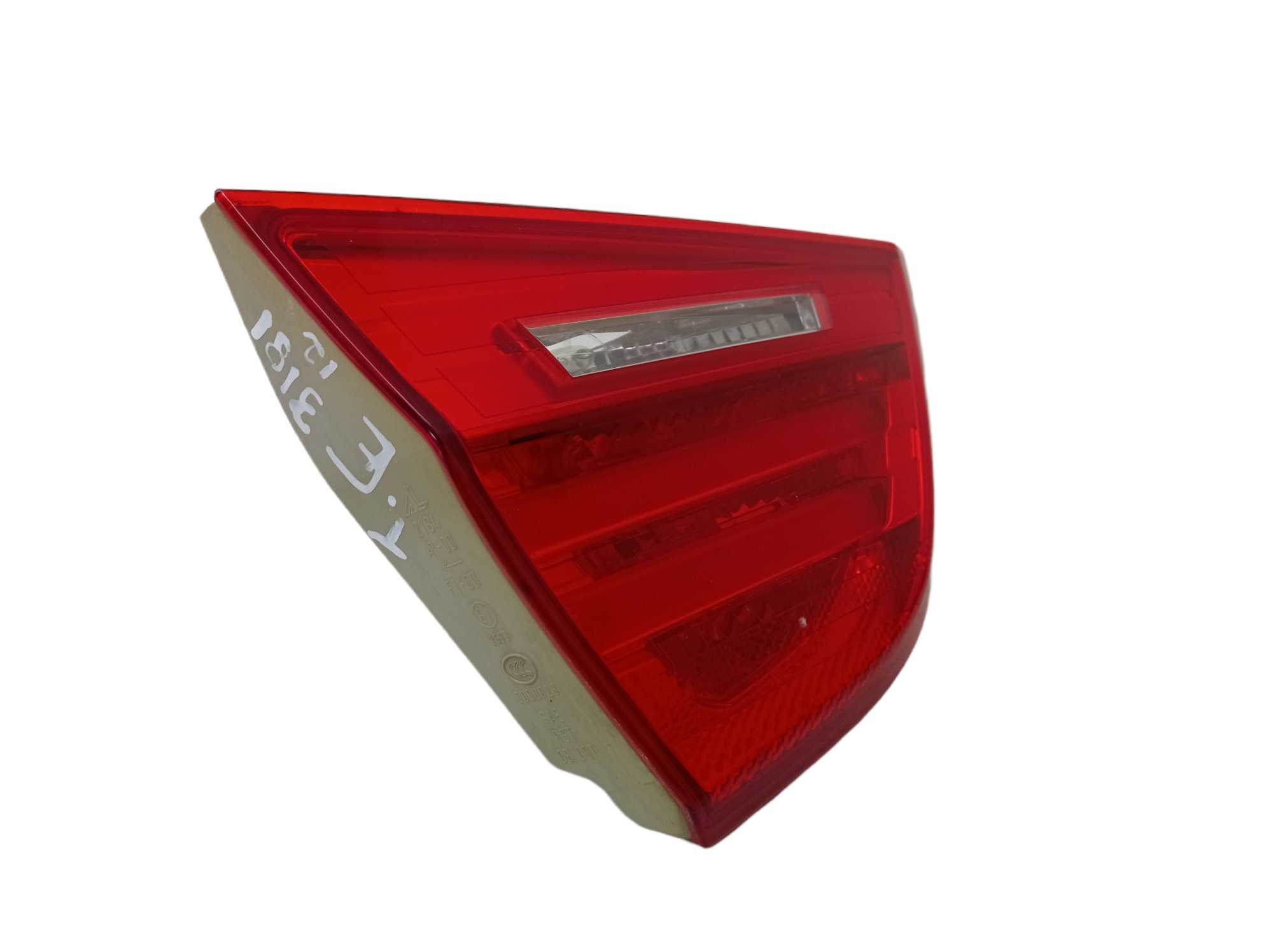 Lanterna Tampa Traseira Esquerda Bmw 318i 2012 3