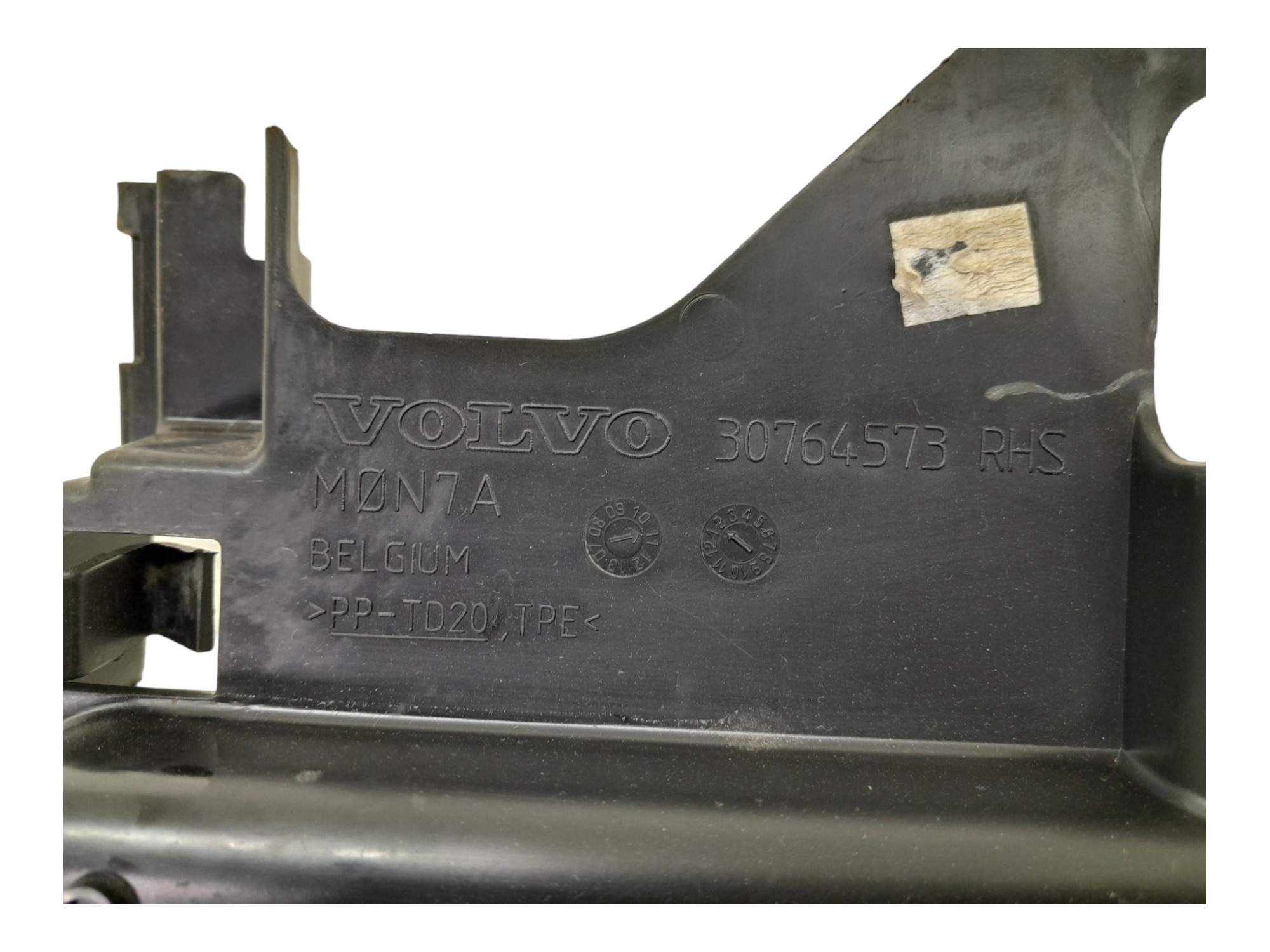 Defletor Radiador Direito Volvo Xc60 T6 2011 6