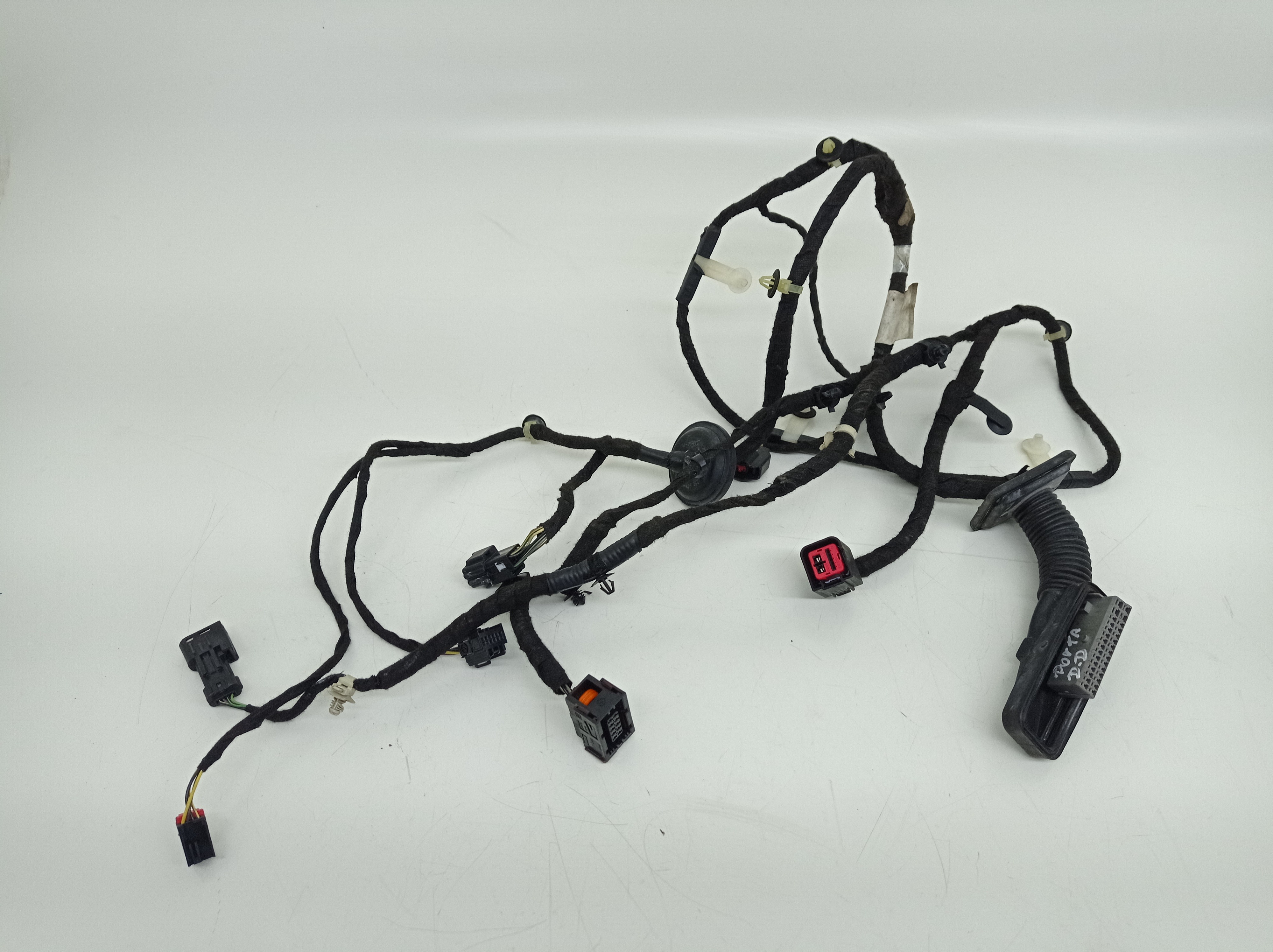 Chicote Porta Dianteira Direita Chevrolet Tracker 2017 Aut