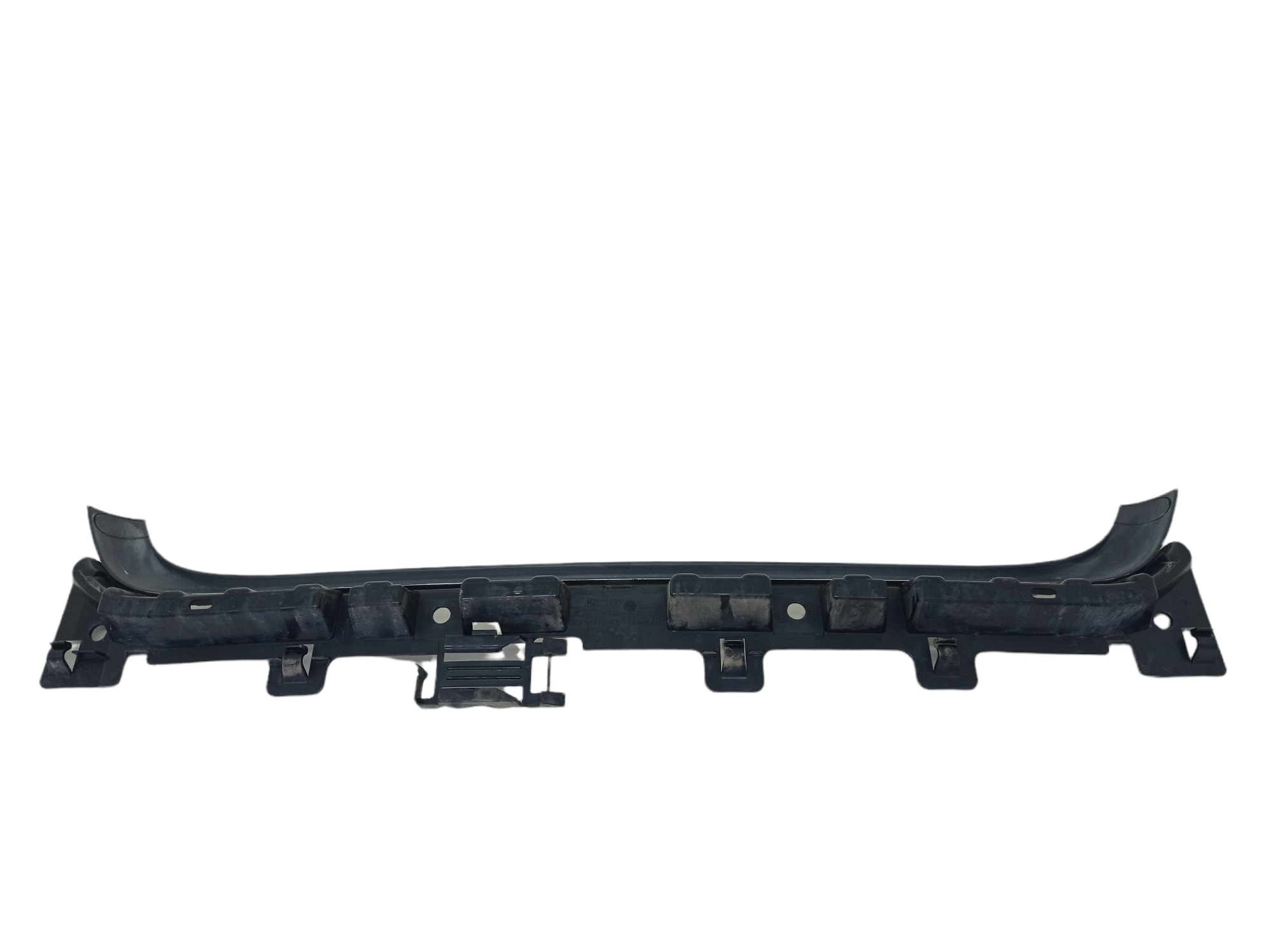 Guia Parachoque Central Traseiro Bmw 318i 2012