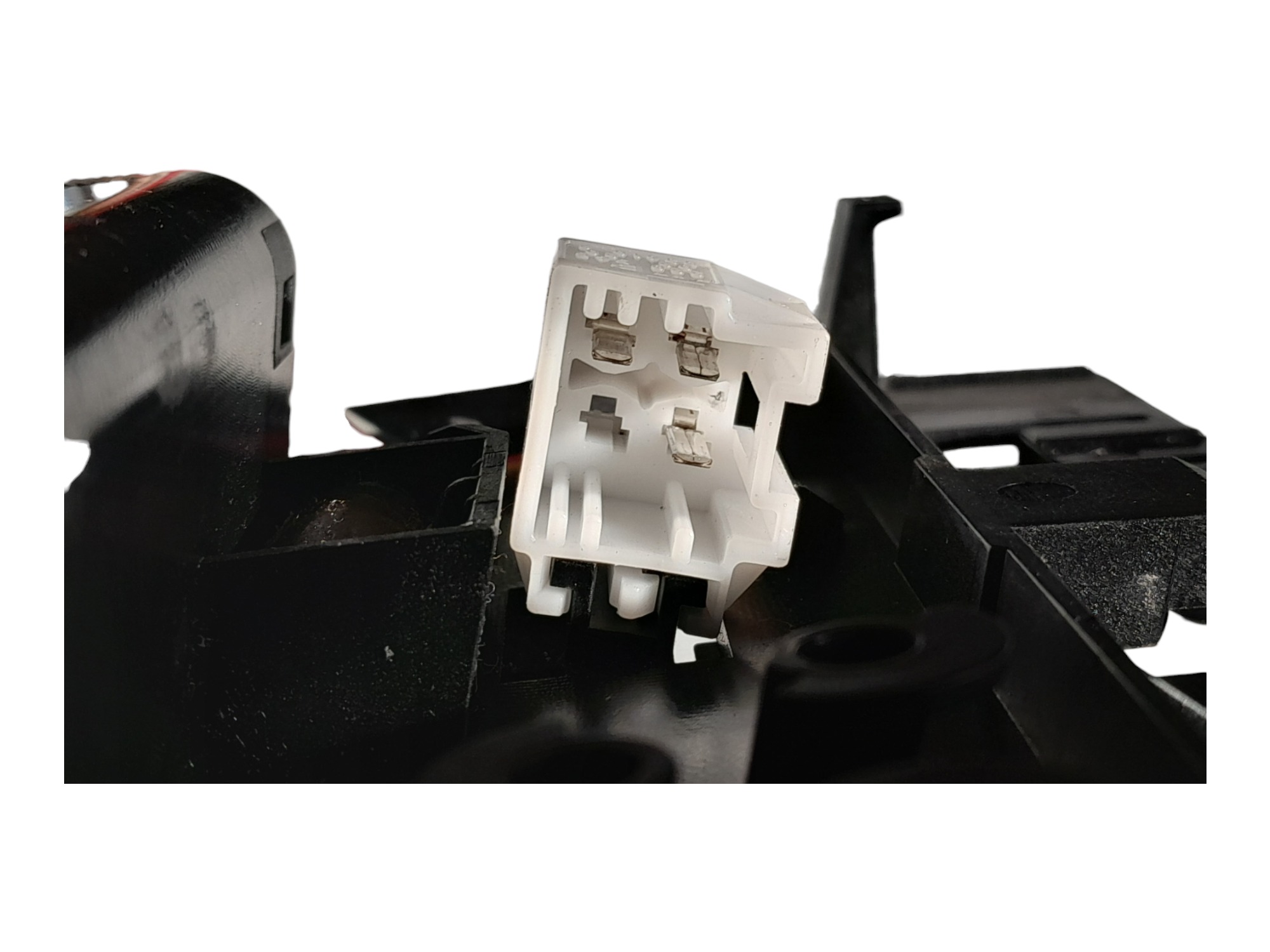 Cinzeiro Com Tomada 12v Mercedes C180 2012 6