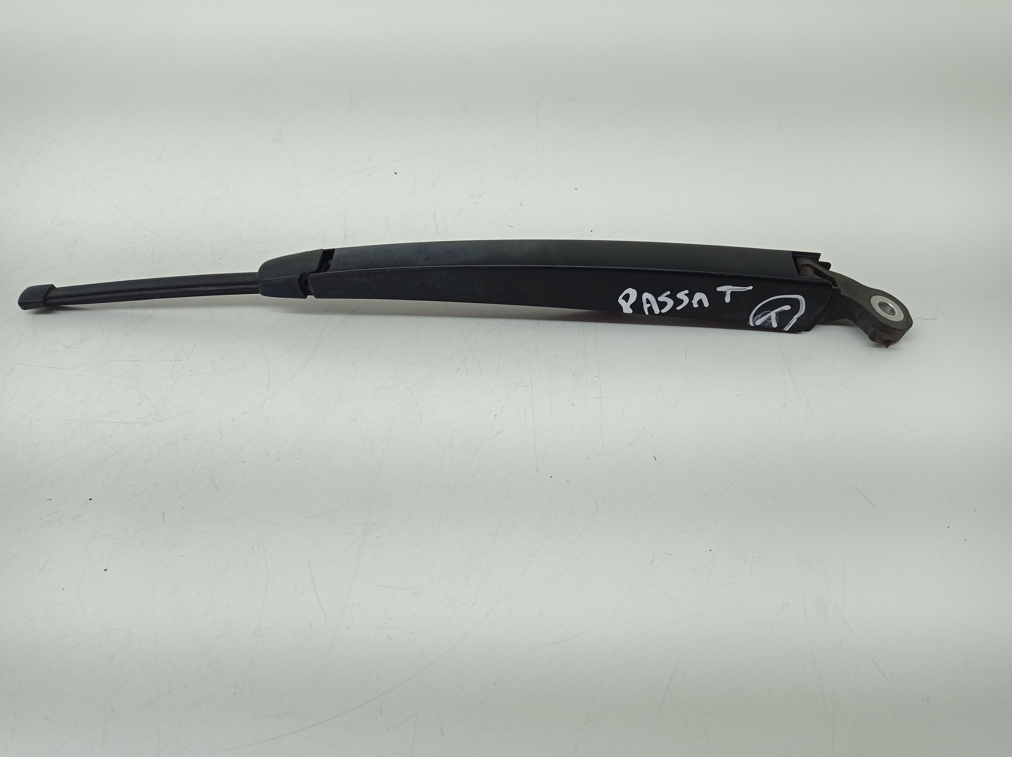 Braço Limpador Tampa Traseira Volkswagen Passat Variant 2009