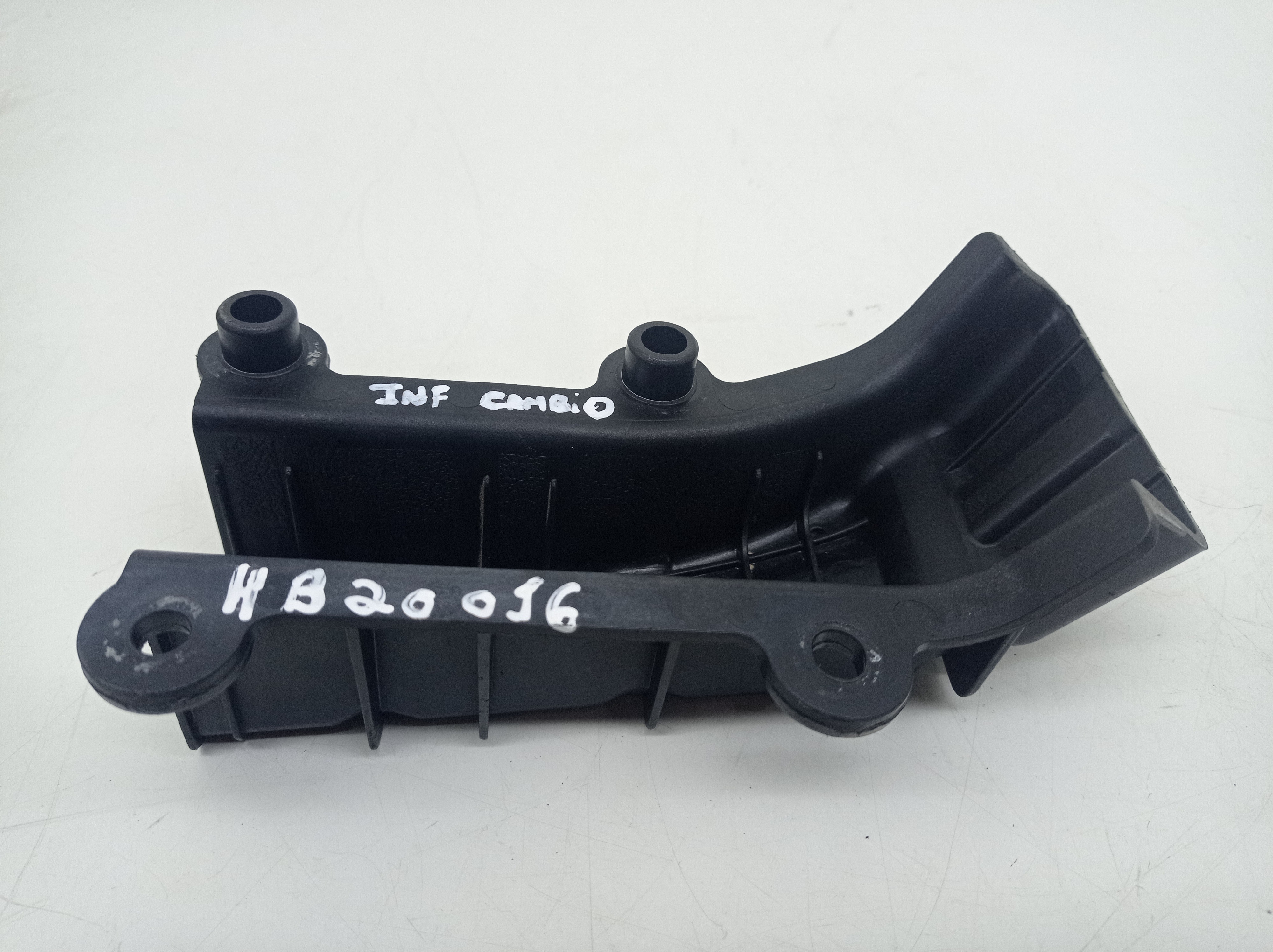 Acabamento Inferior Cambio Hyundai Hb20 1.0 3cc 2016 Mec 1