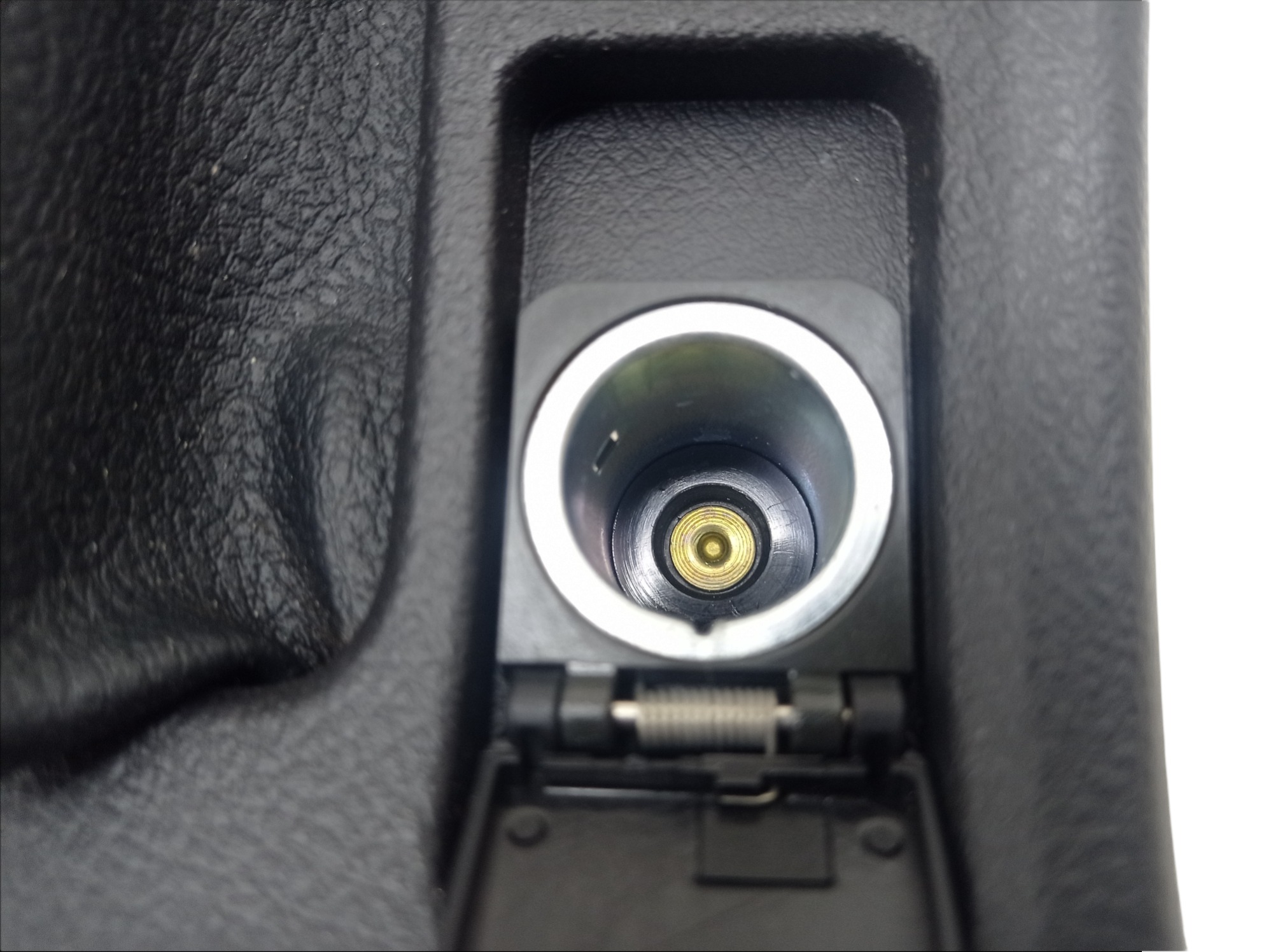Acabamento Console Freio De Mao Renault Sandero Stepway 2013 4