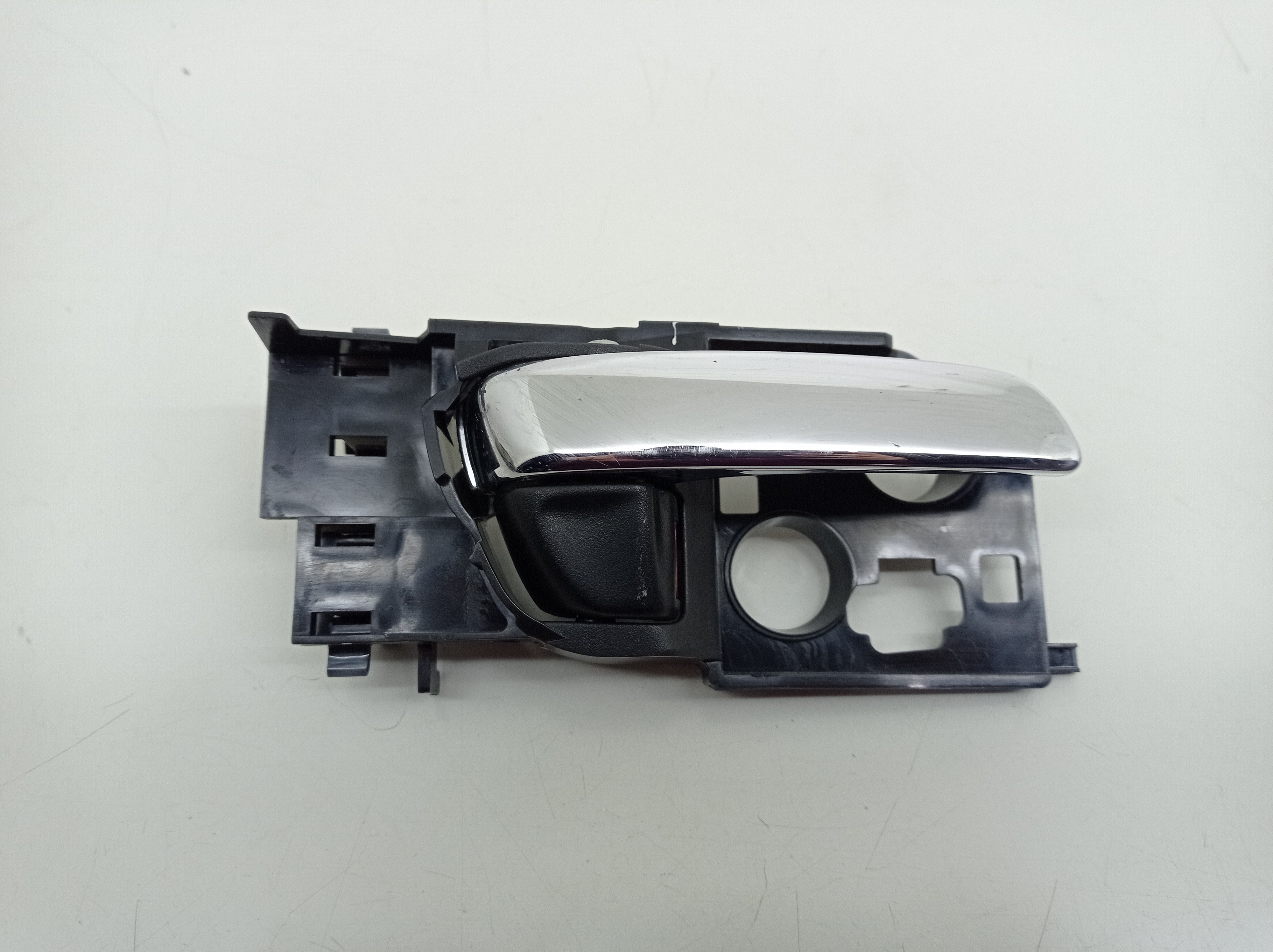 Macaneta Interna Traseira Direita Honda Hrv 2016 1