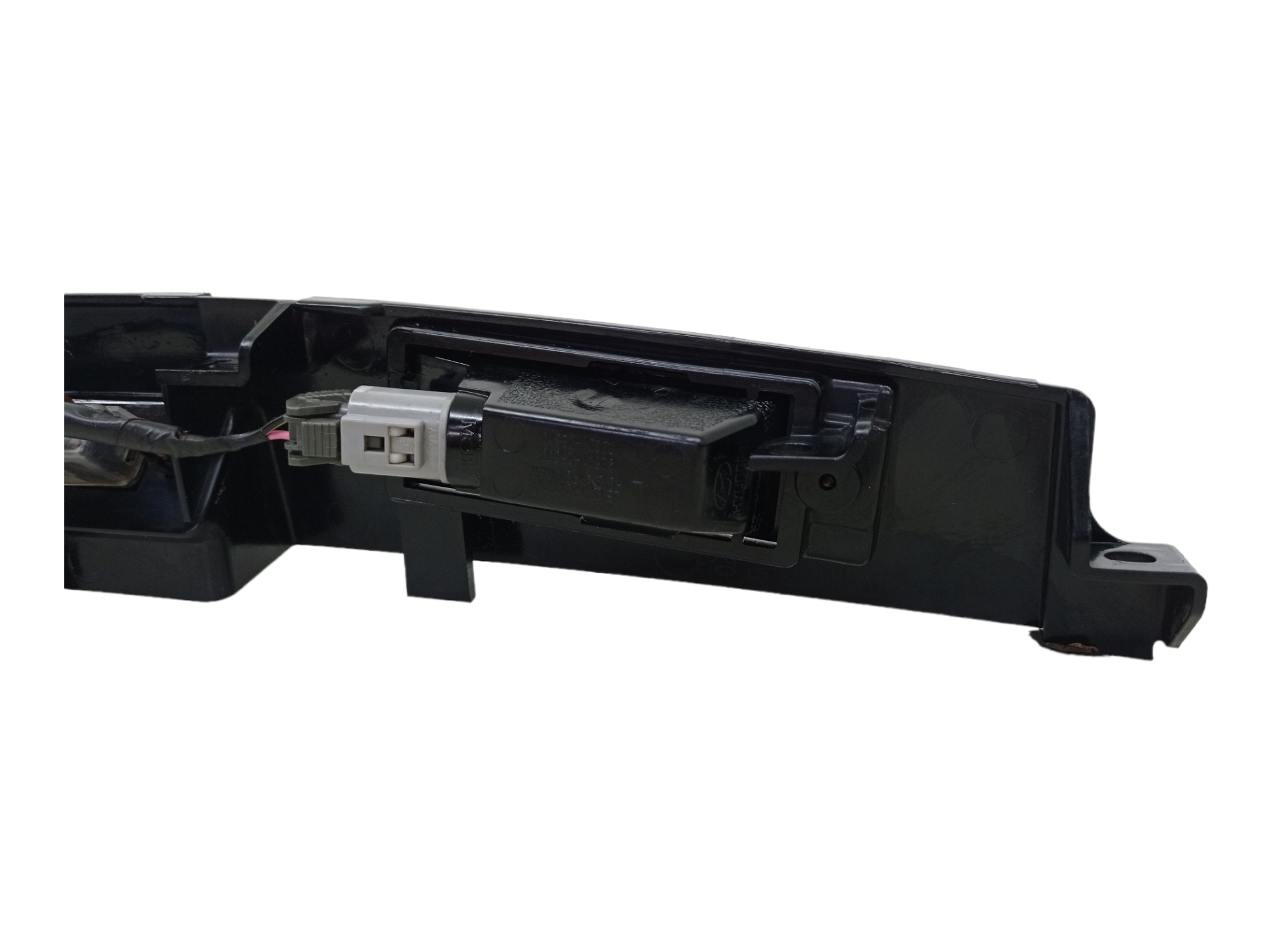 Aplique Tampa Traseira Hyundai Azera 2008 6