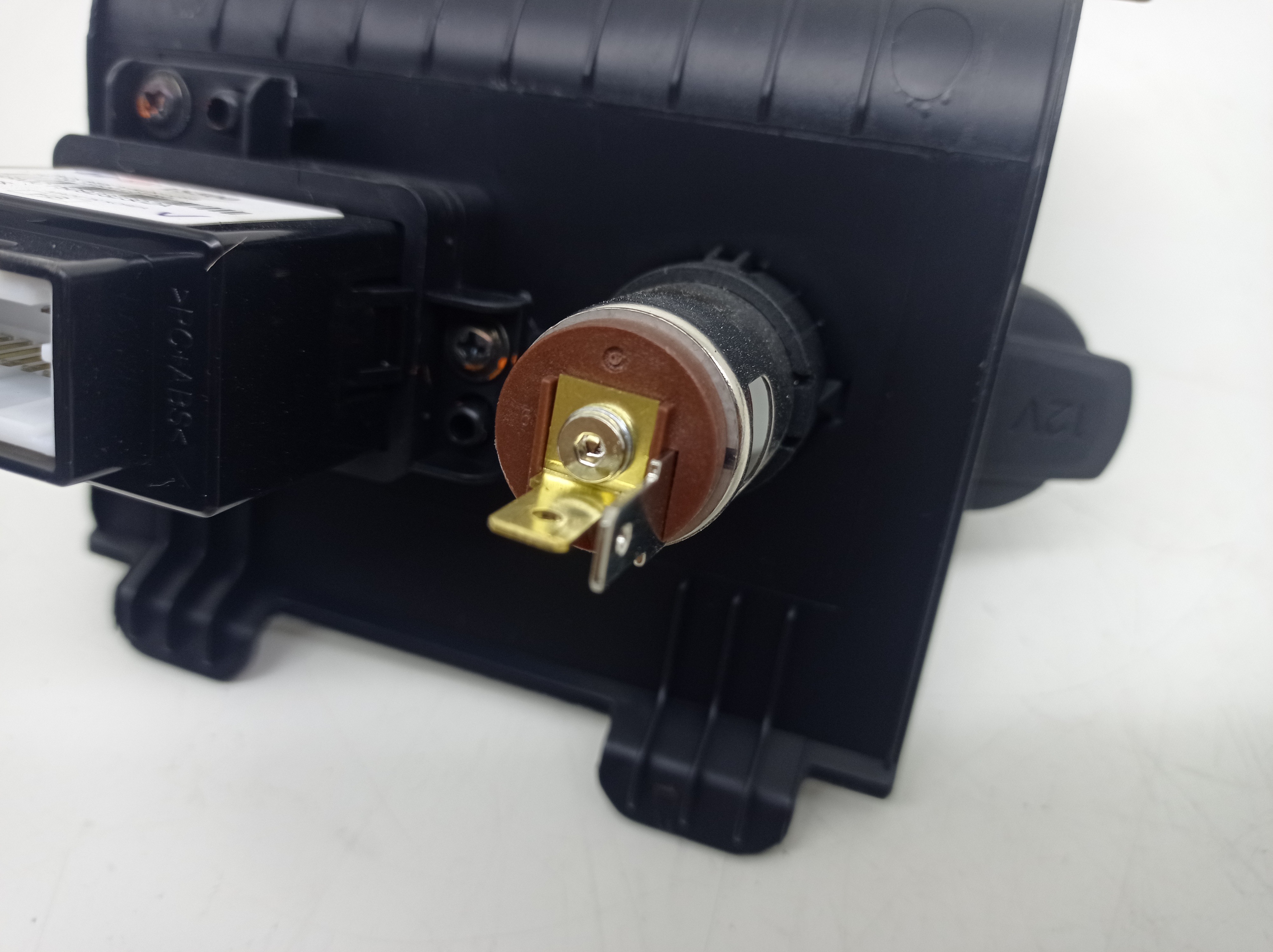 Moldura Painel Usb Hyundai Hb20 2016 8