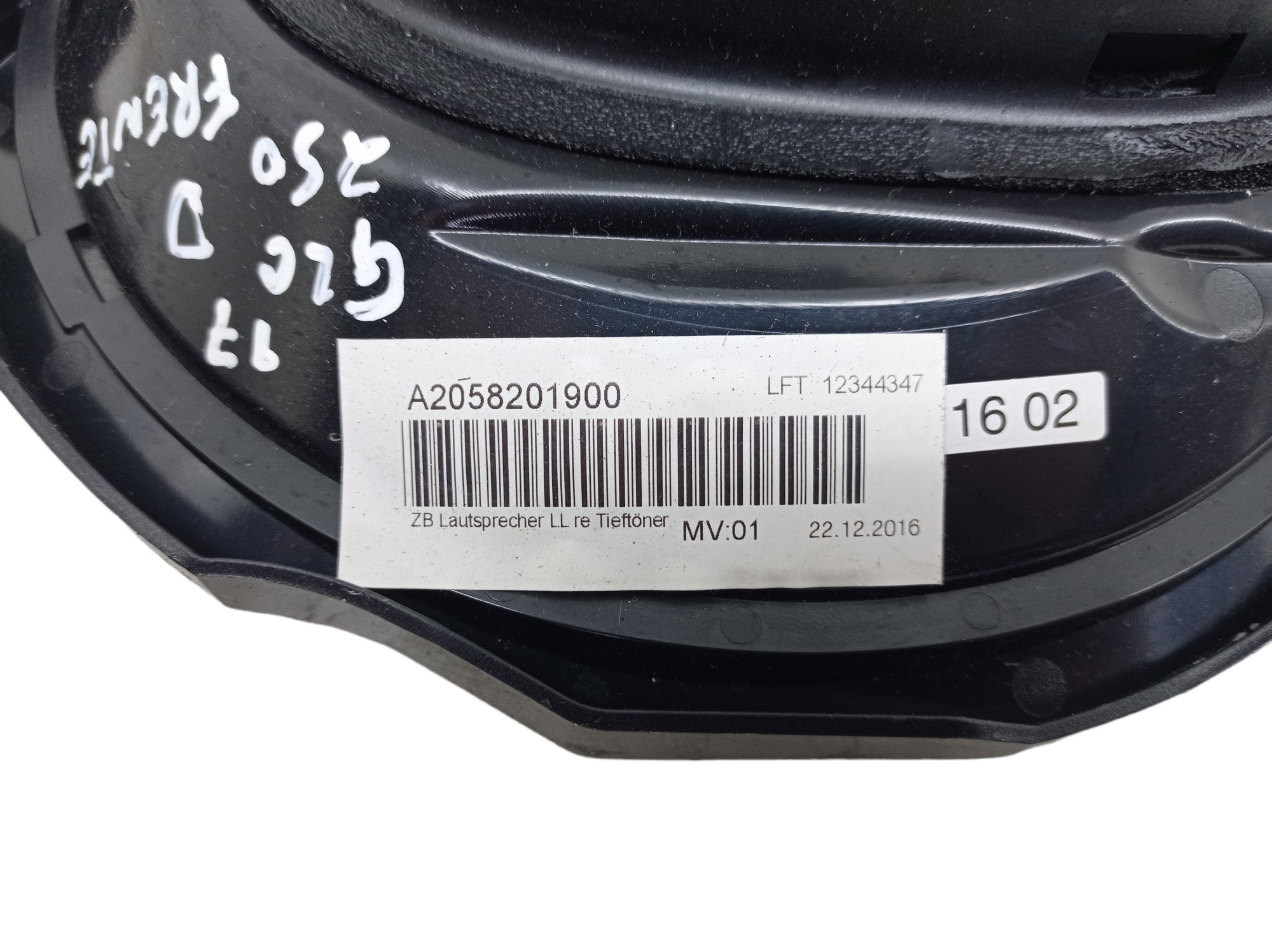 Alto Falante Subwoofer Direito Mercedes Glc 250 2017 Preto 4