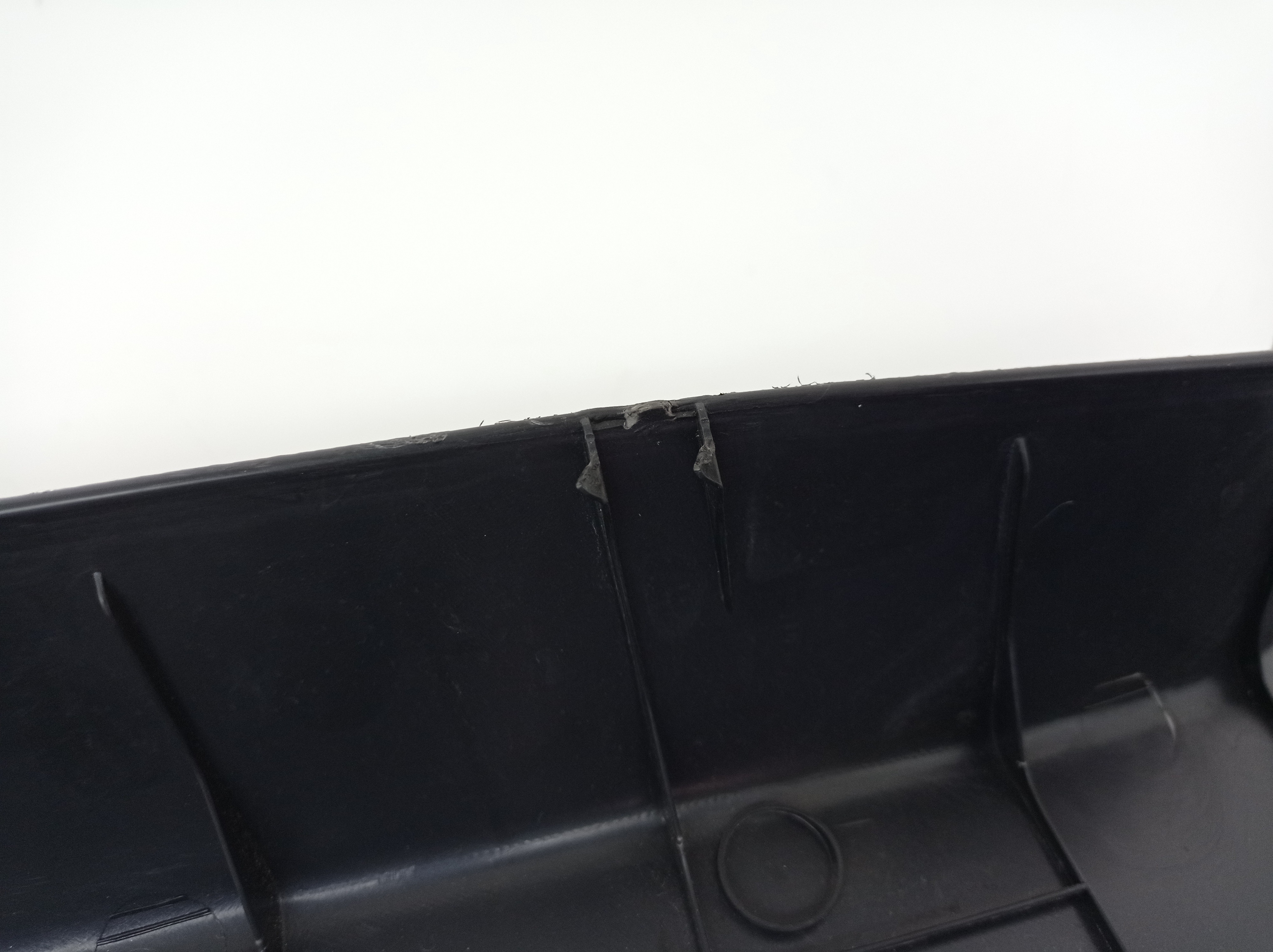Acabamento Interno Tampa Traseira Chevrolet Tracker 2017 8