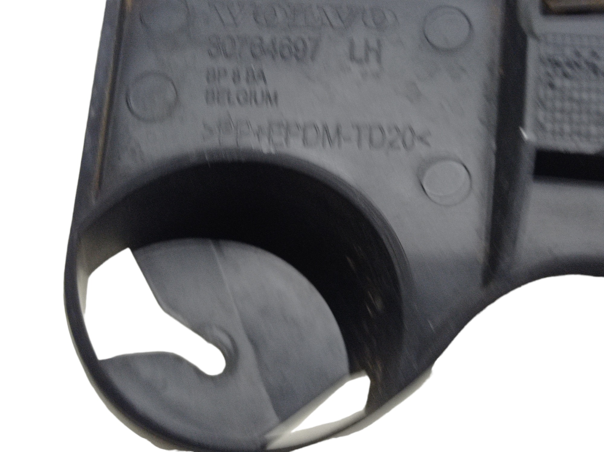 Guia Parachoque Traseiro Esquerdo Volvo Xc60 T6 2011 6