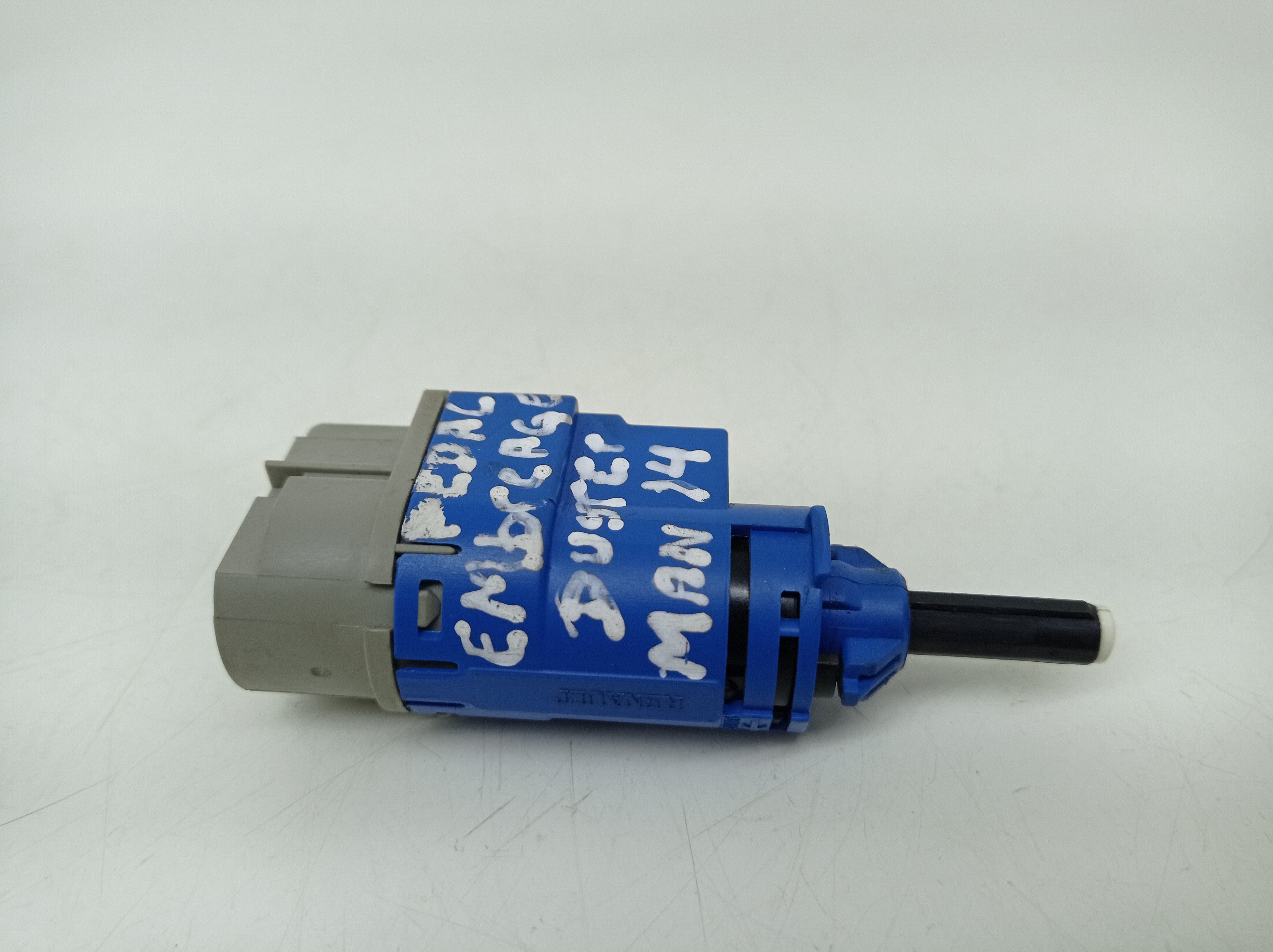 Interruptor Embreagem Renault Duster 2.0 4×2 2014 Mec 2