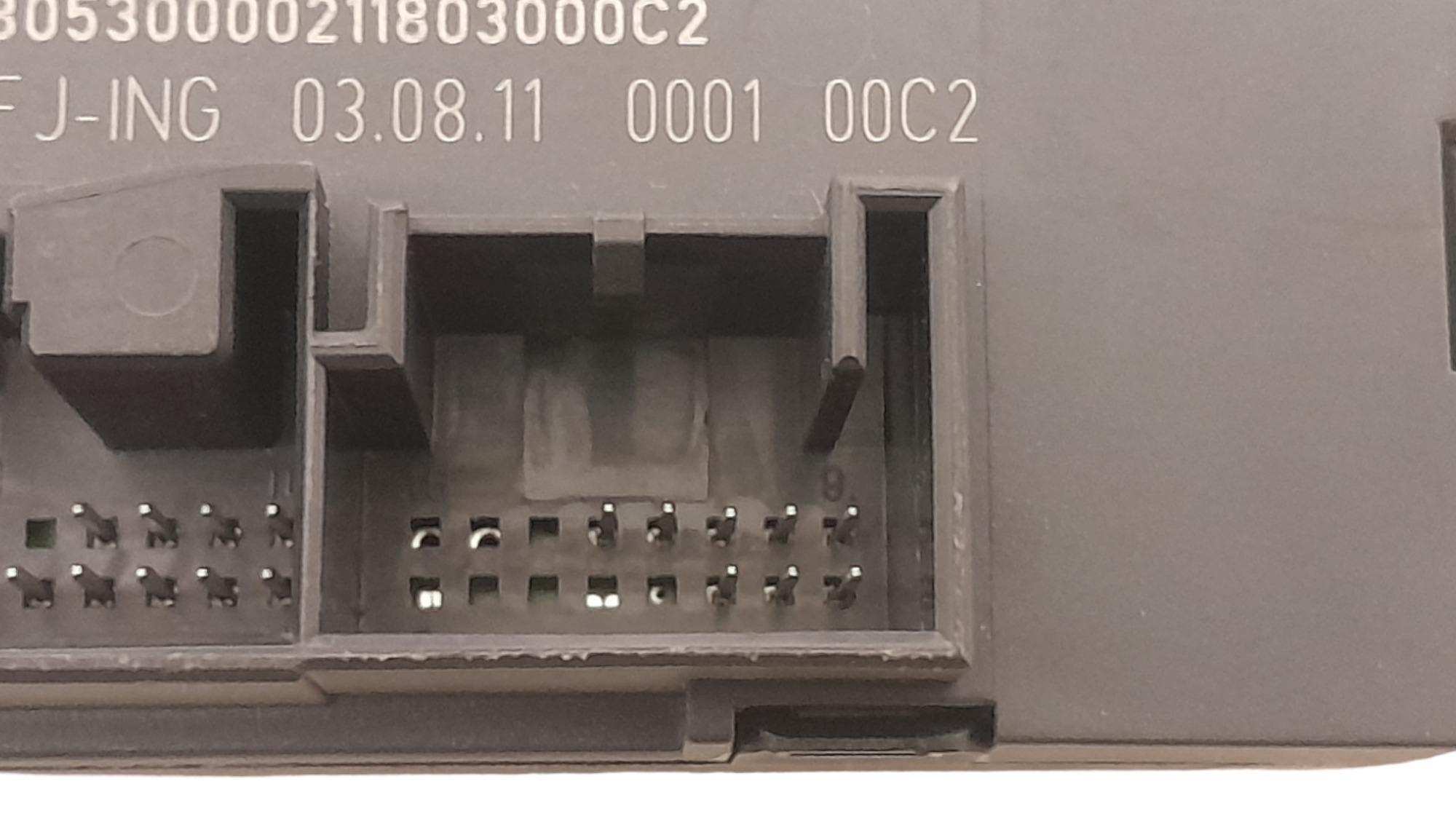 Modulo Porta Traseiro Esquerdo Volkswagen Touareg 2012 6