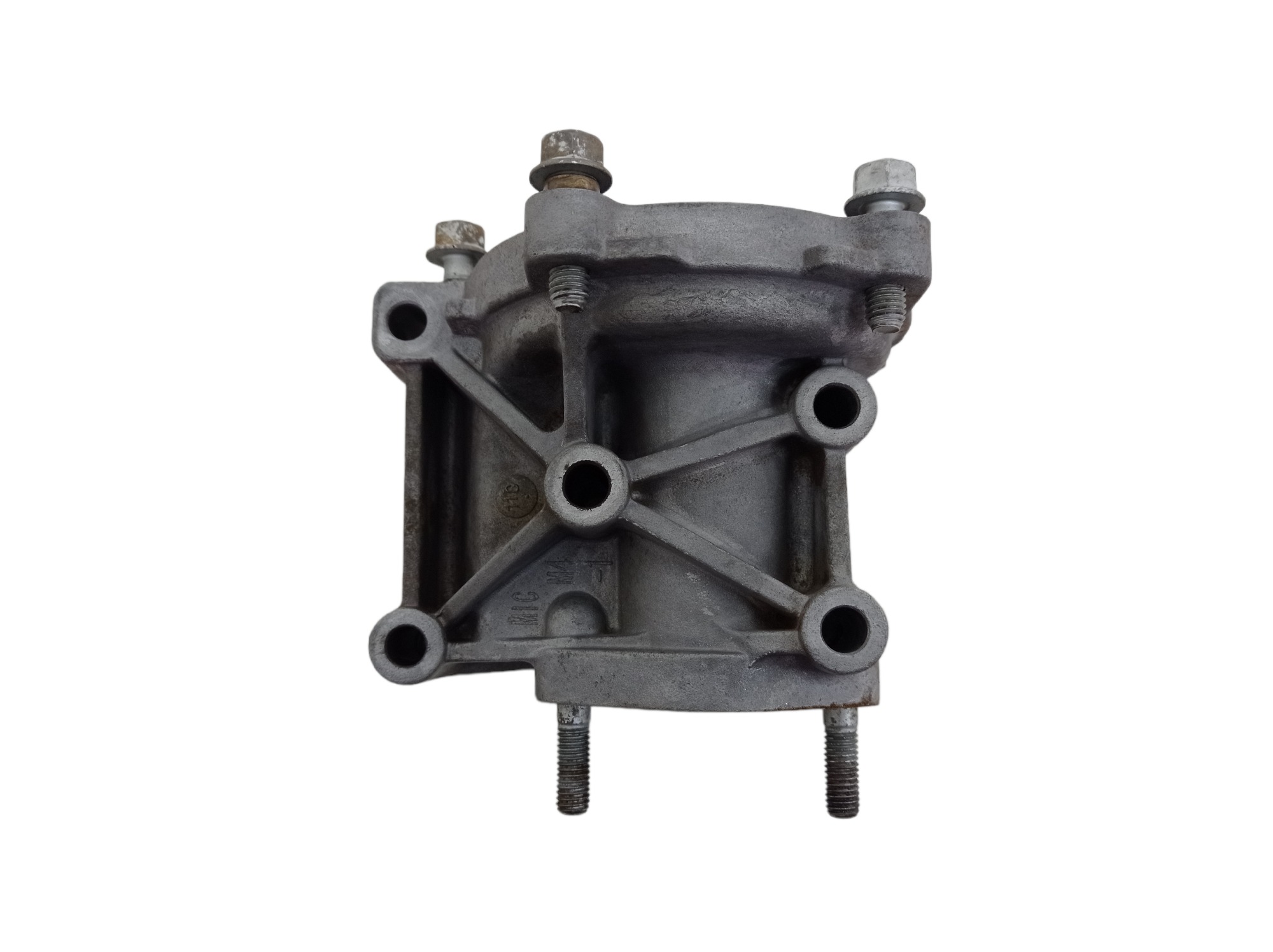 Suporte Bomba Agua Mitsubishi Asx 2.0 16v Gasolina 2012