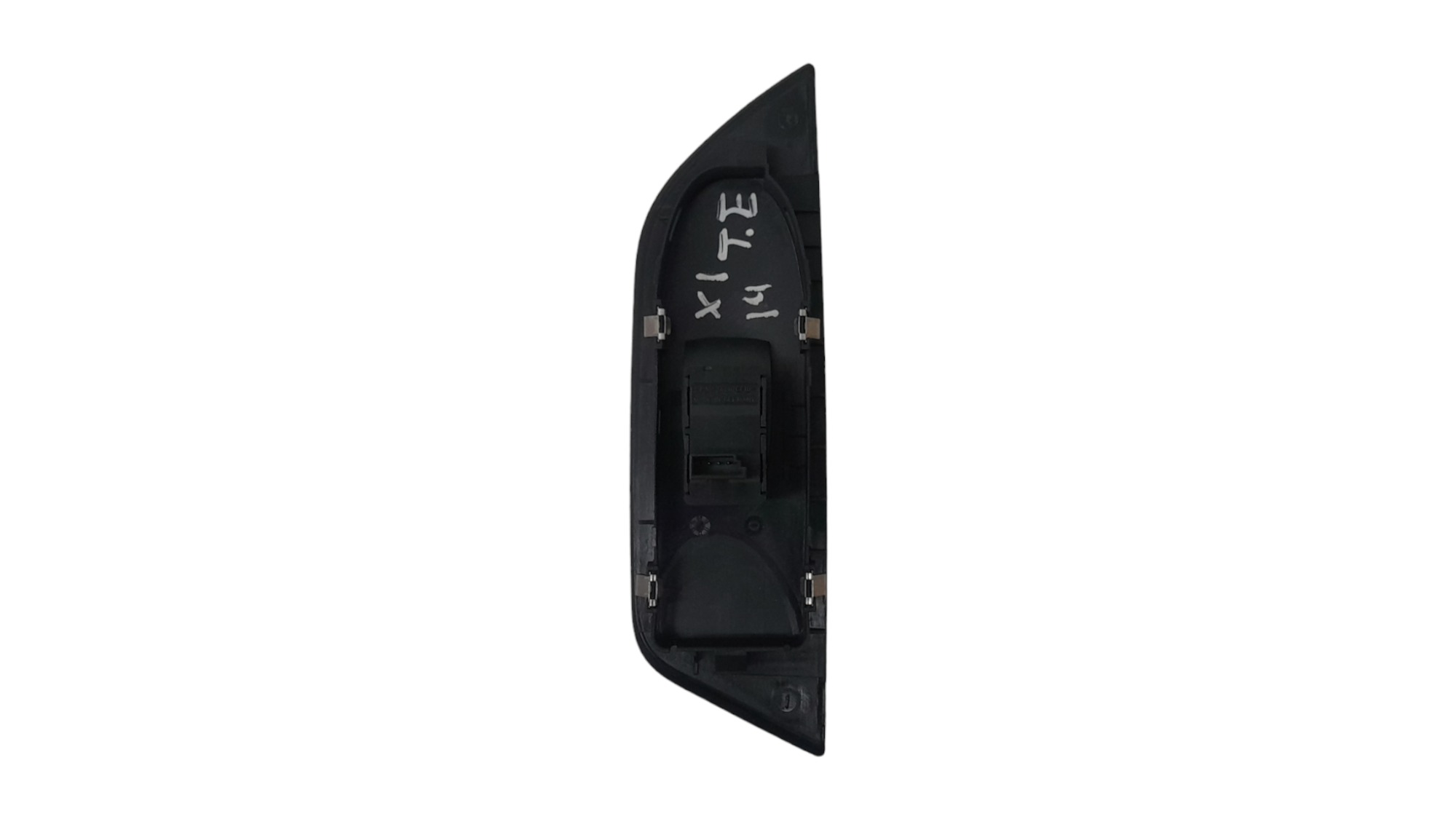 Botao Vidro Porta Traseira Esquerda Bmw X1 2.0 16v 2014 2
