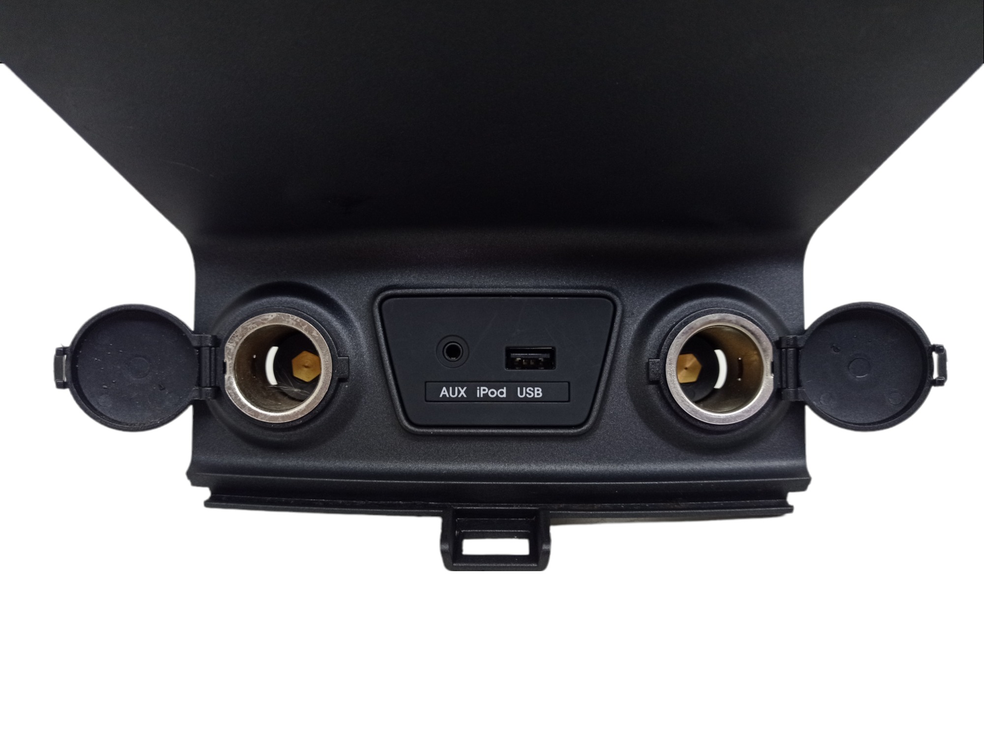 Moldura Acendedor Com Usb Hyundai Ix35 2022 – Preto Preto 2