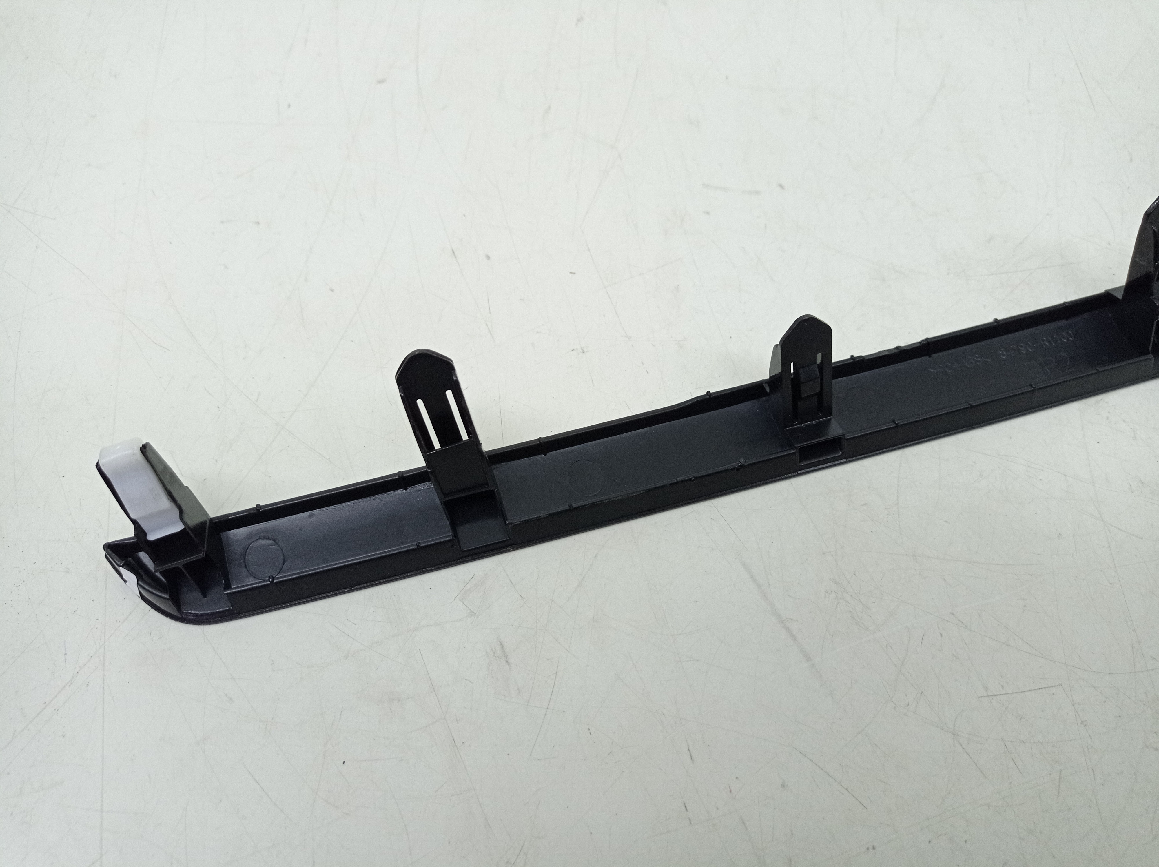 Moldura Painel Central Direito Hyundai Hb20 2020 9