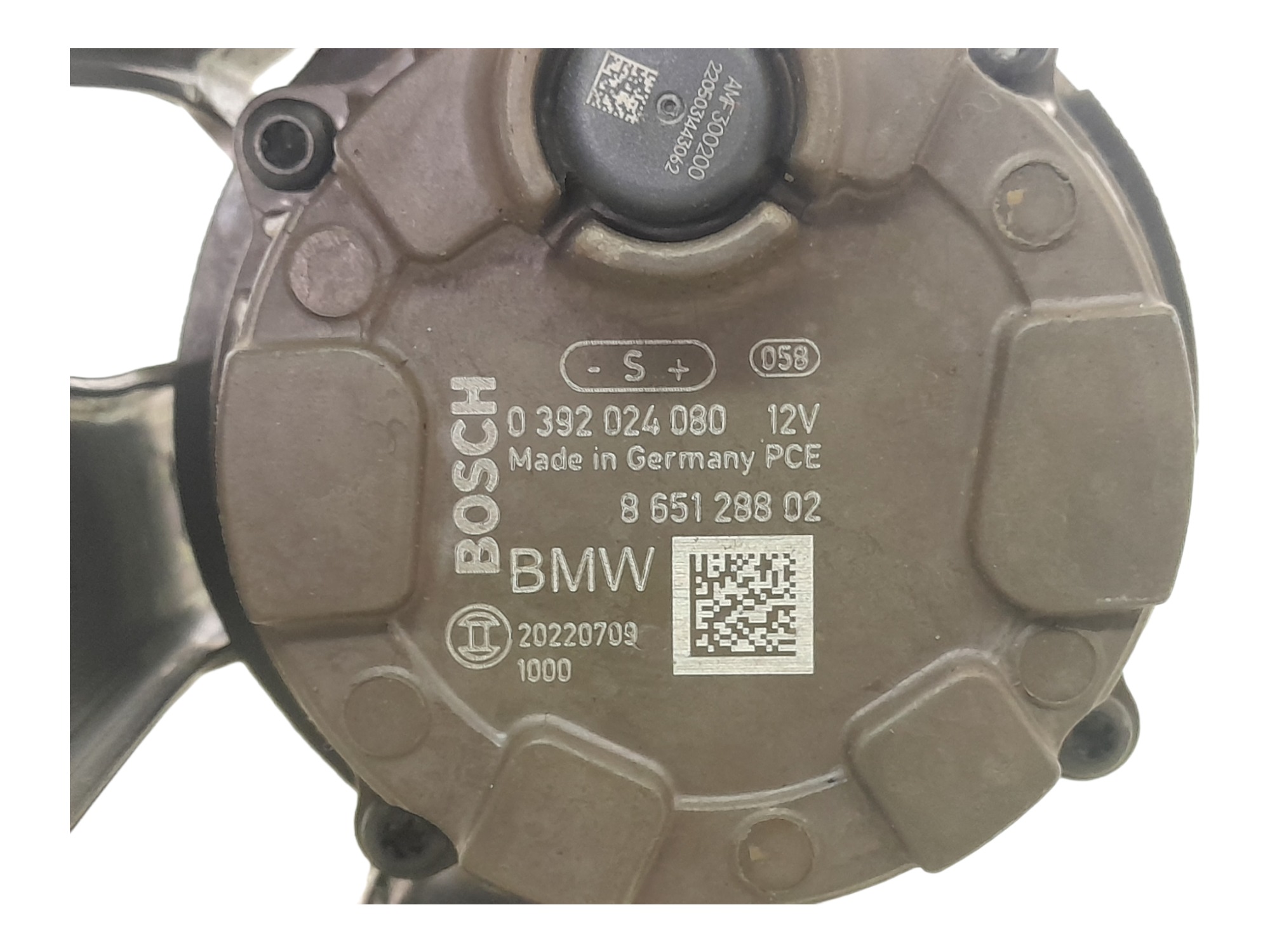 Bomba De Agua Auxiliar Bmw X4 3.0 6cc 2023 7