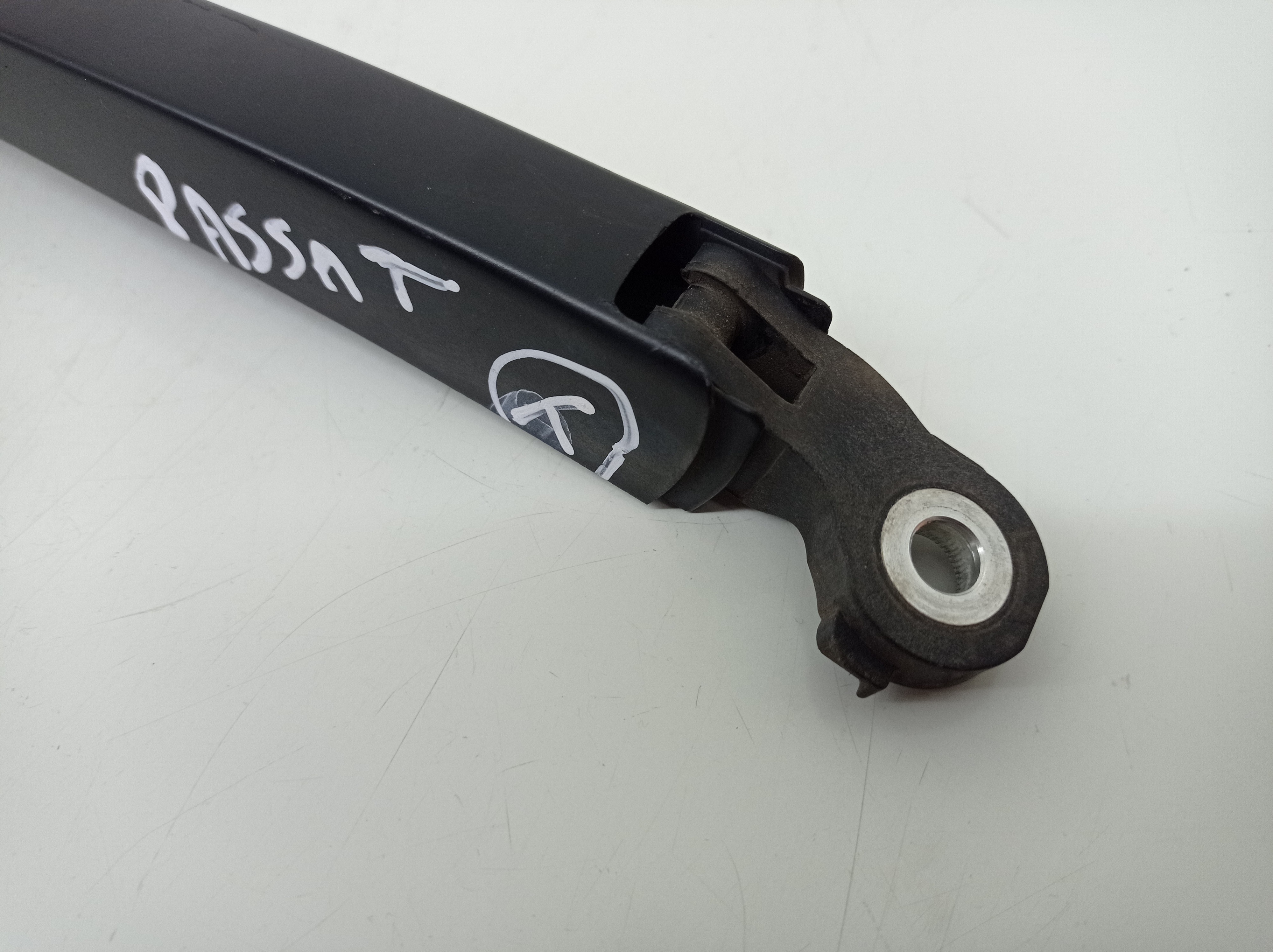 Braço Limpador Tampa Traseira Volkswagen Passat Variant 2009 3
