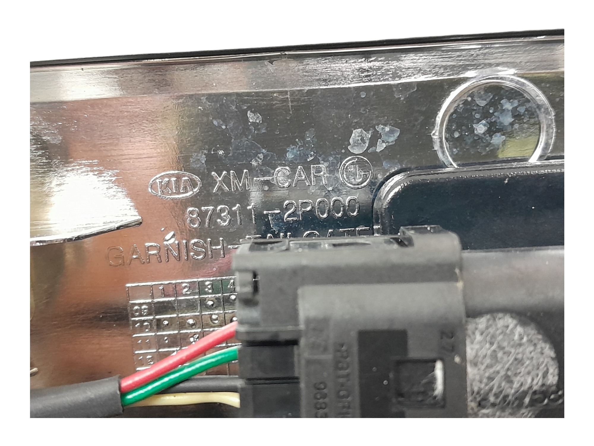 Aplique Tampa Traseira Camera Re Kia Sorento 2013 4