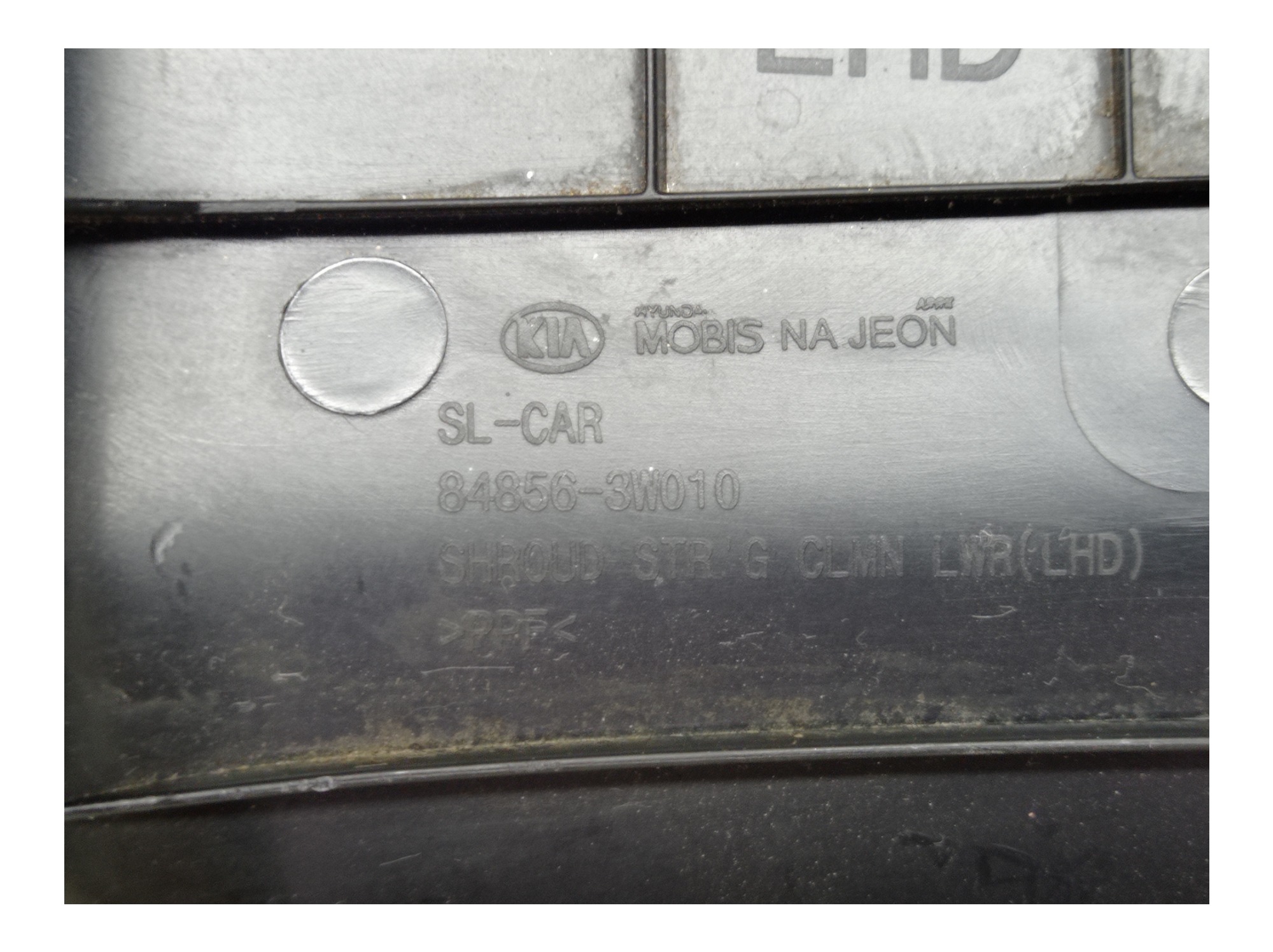 Acabamento Coluna De Direção Kia Sportage 2015 8
