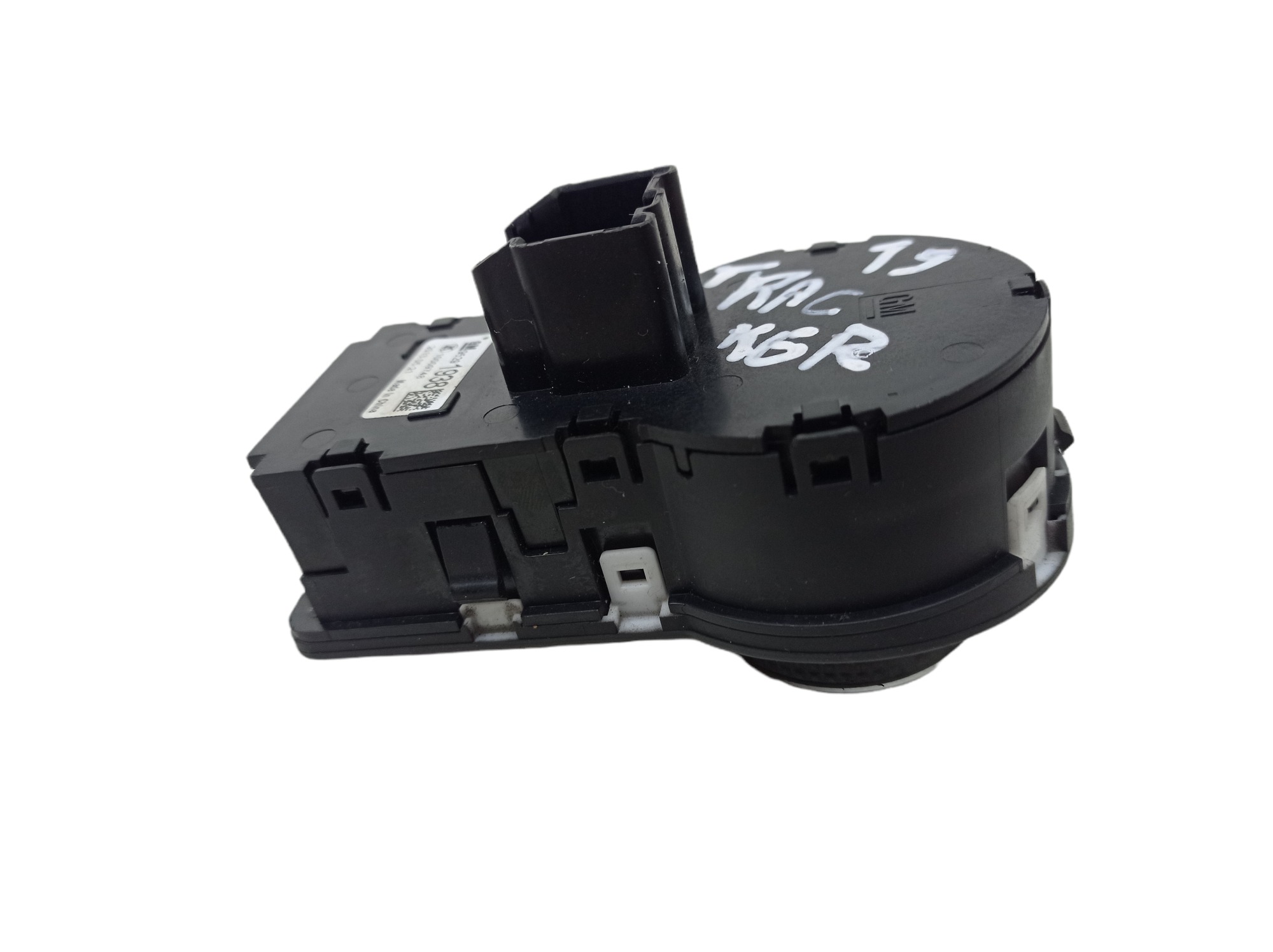Chave Luz Farol Chevrolet Tracker 2014 8