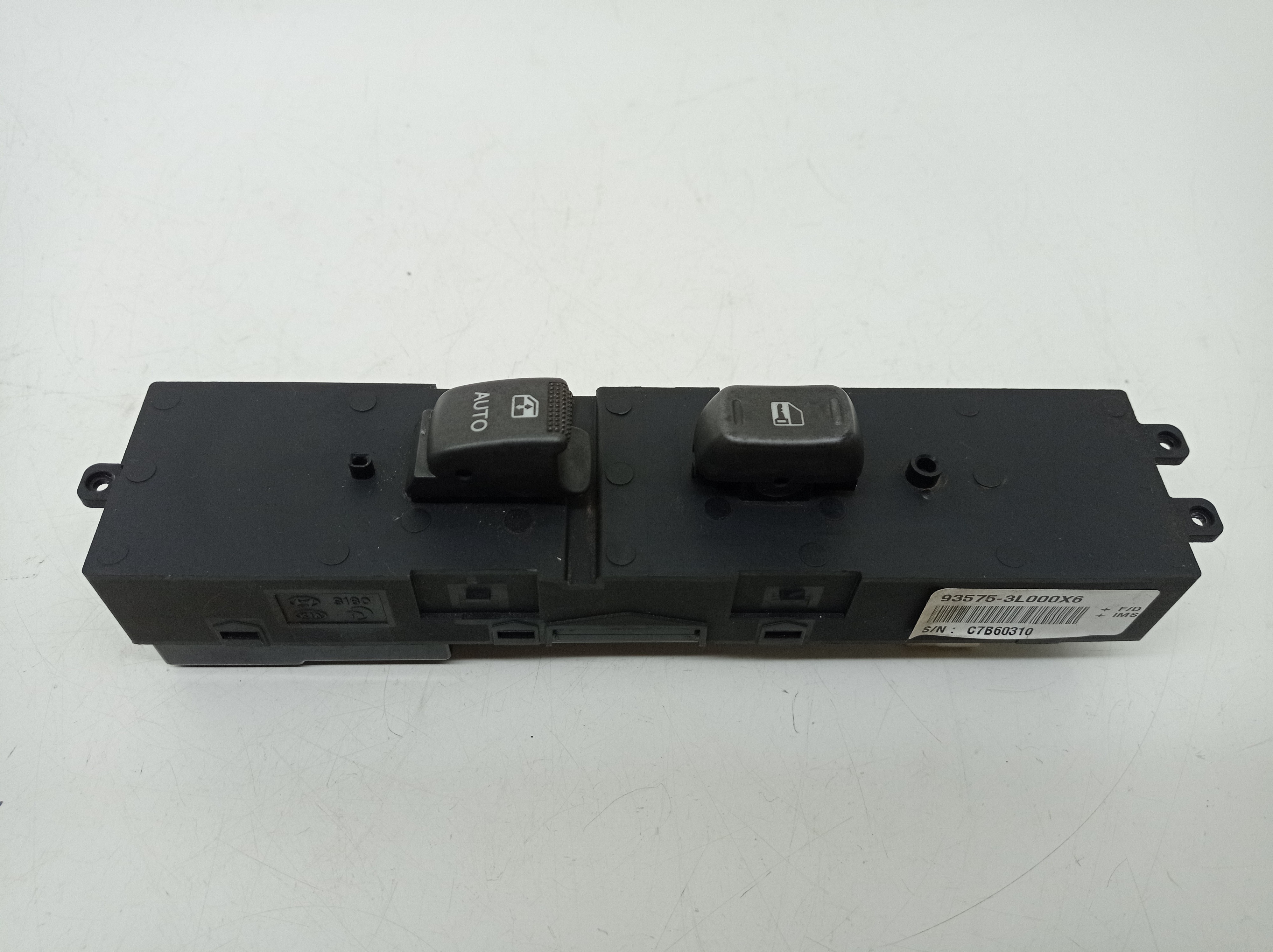 Botao Vidro Dianteiro Direito Hyundai Azera 2009 2