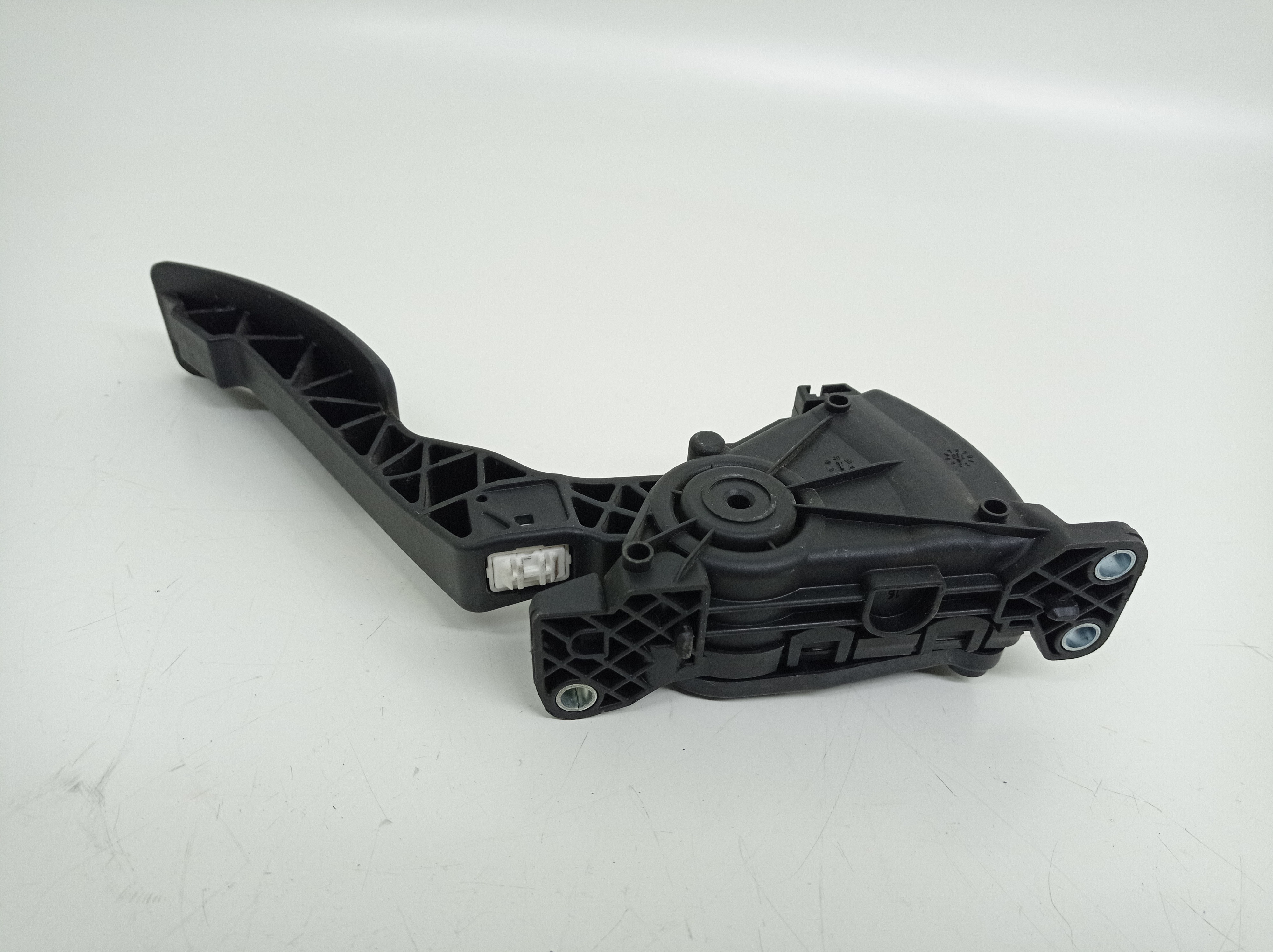 Pedal Acelerador Renault Duster 2.0 2014 4