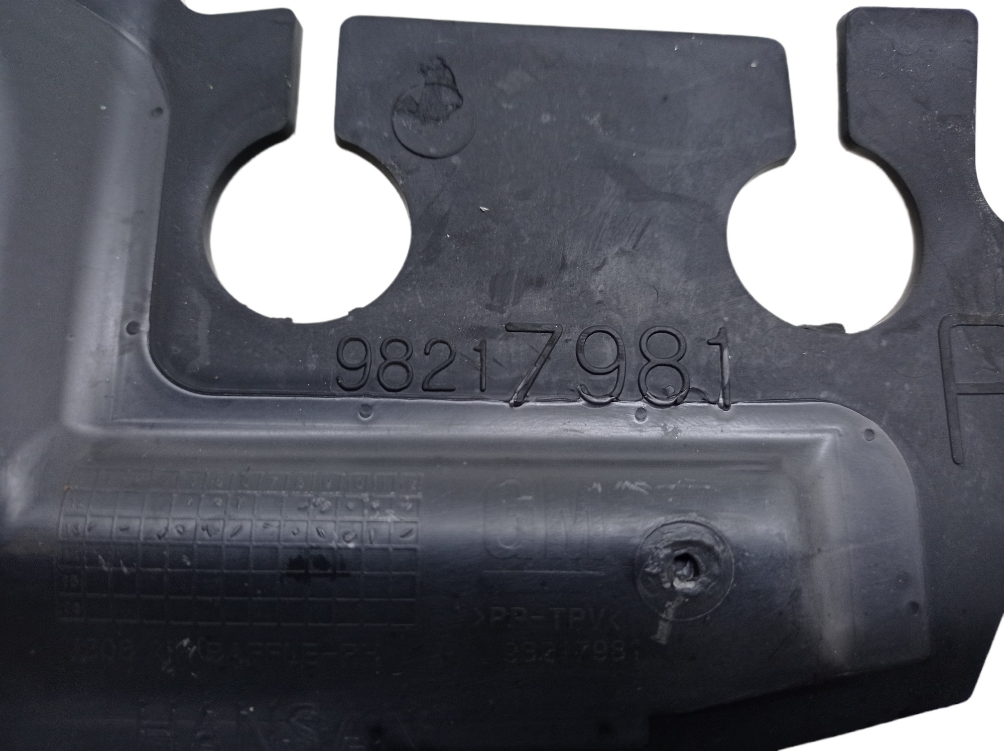 Defletor Radiador Direito Chevrolet Cruze 1.8 16v Flex 2014 6