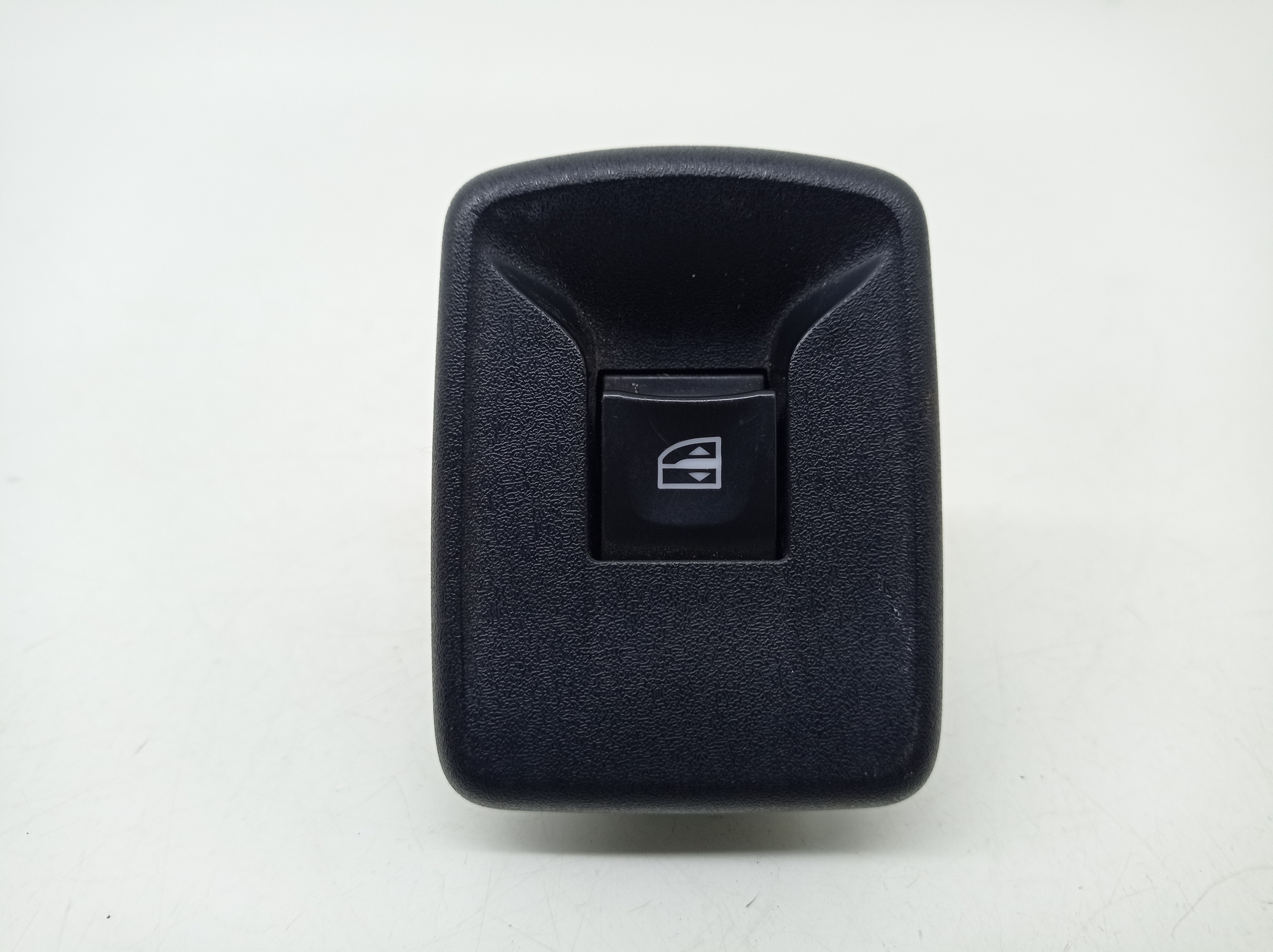 Botao Vidro Dianteiro Direito Renault Sandero 2016